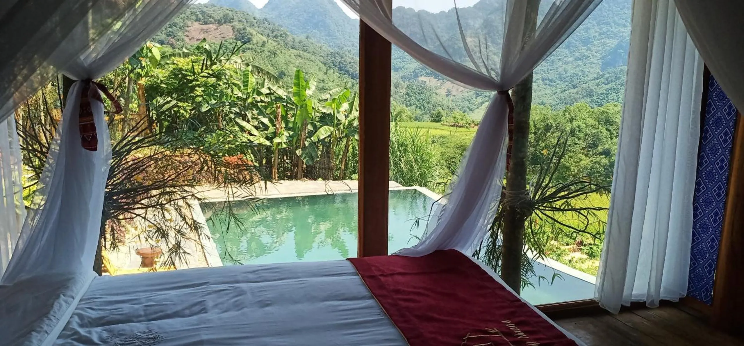 Bed in Pu Luong Natura