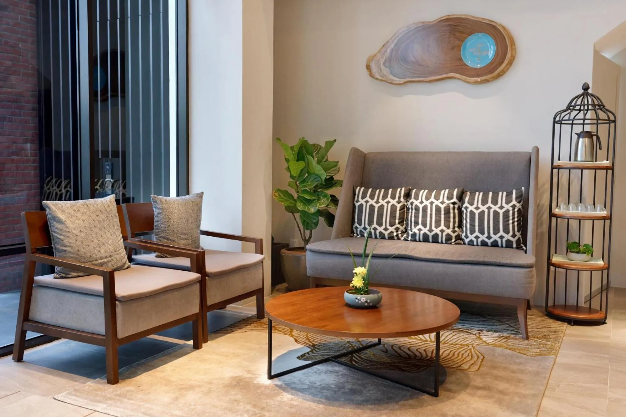 Living room in Sojourn Spa Hotel Ipoh