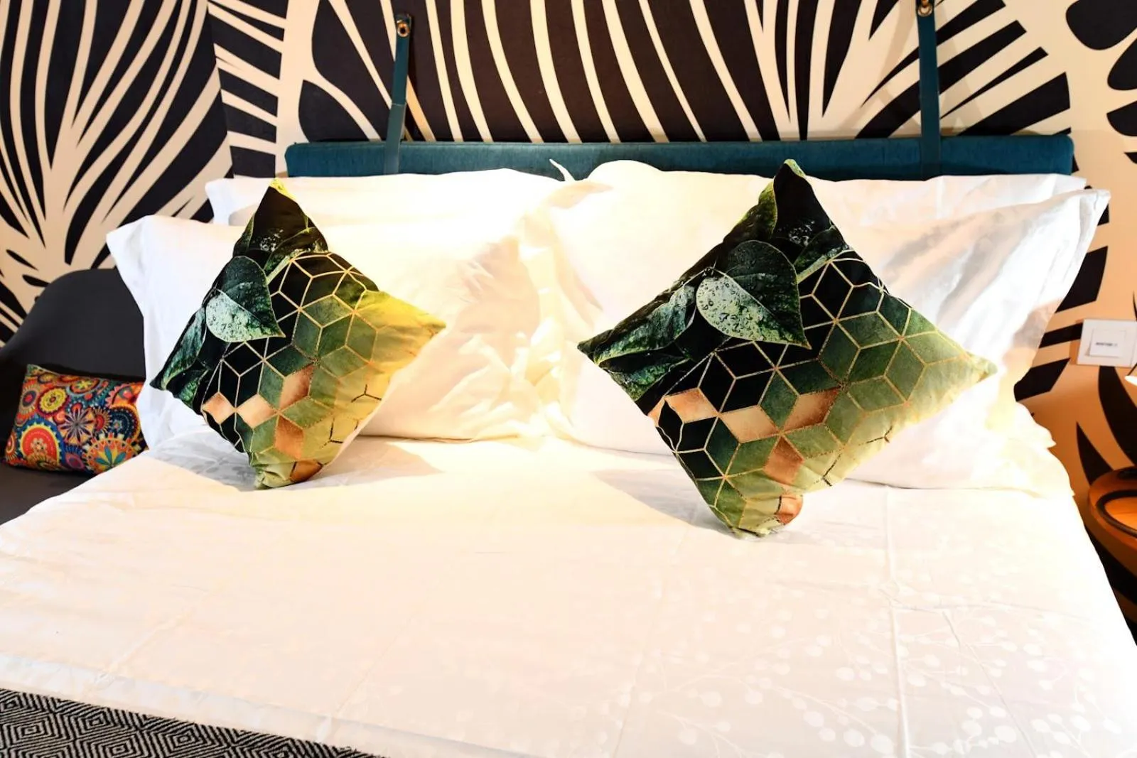 Bed in Sojourn Spa Hotel Ipoh