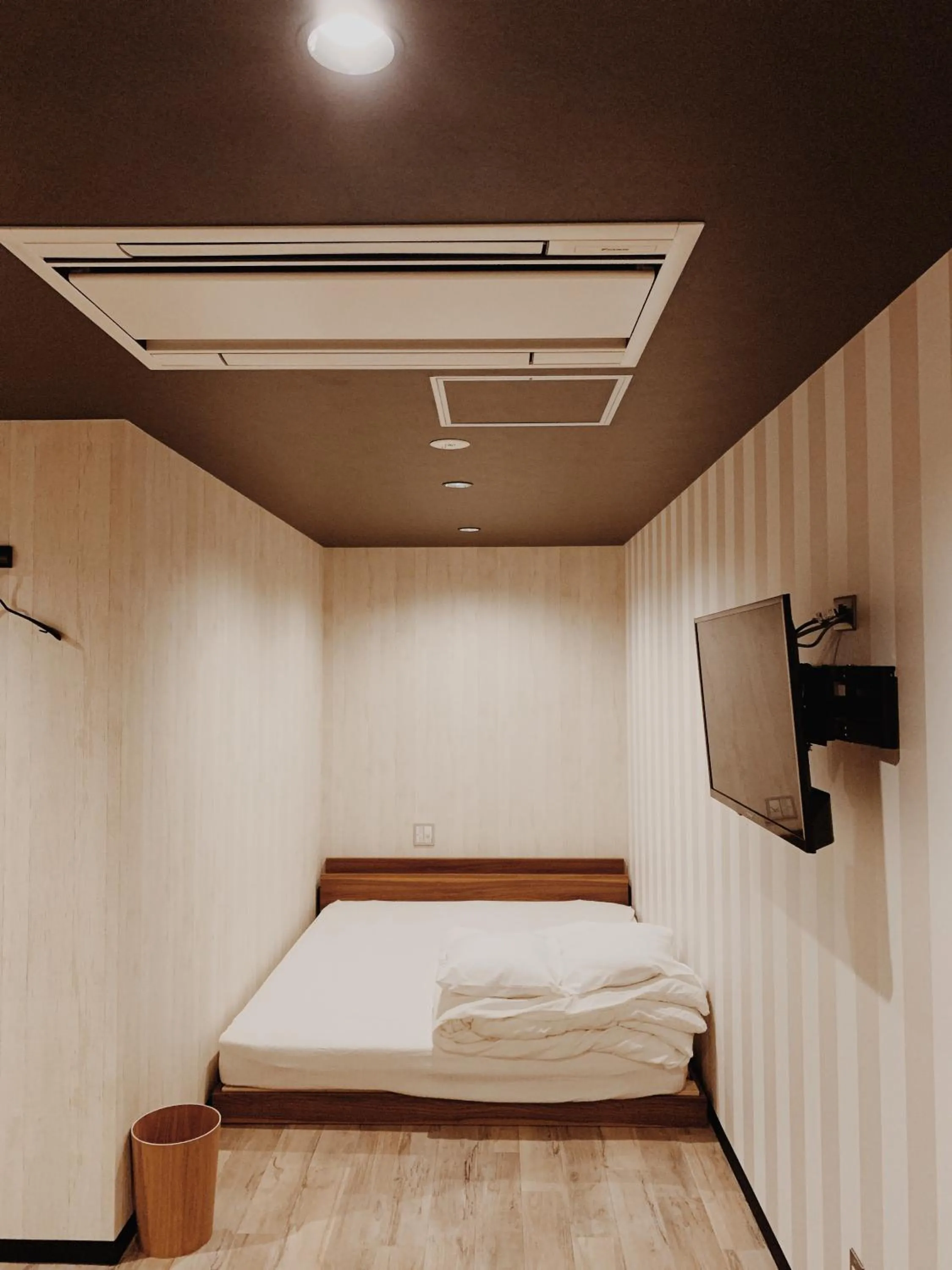 Bed in Hotel Capsule Inn Shizuoka