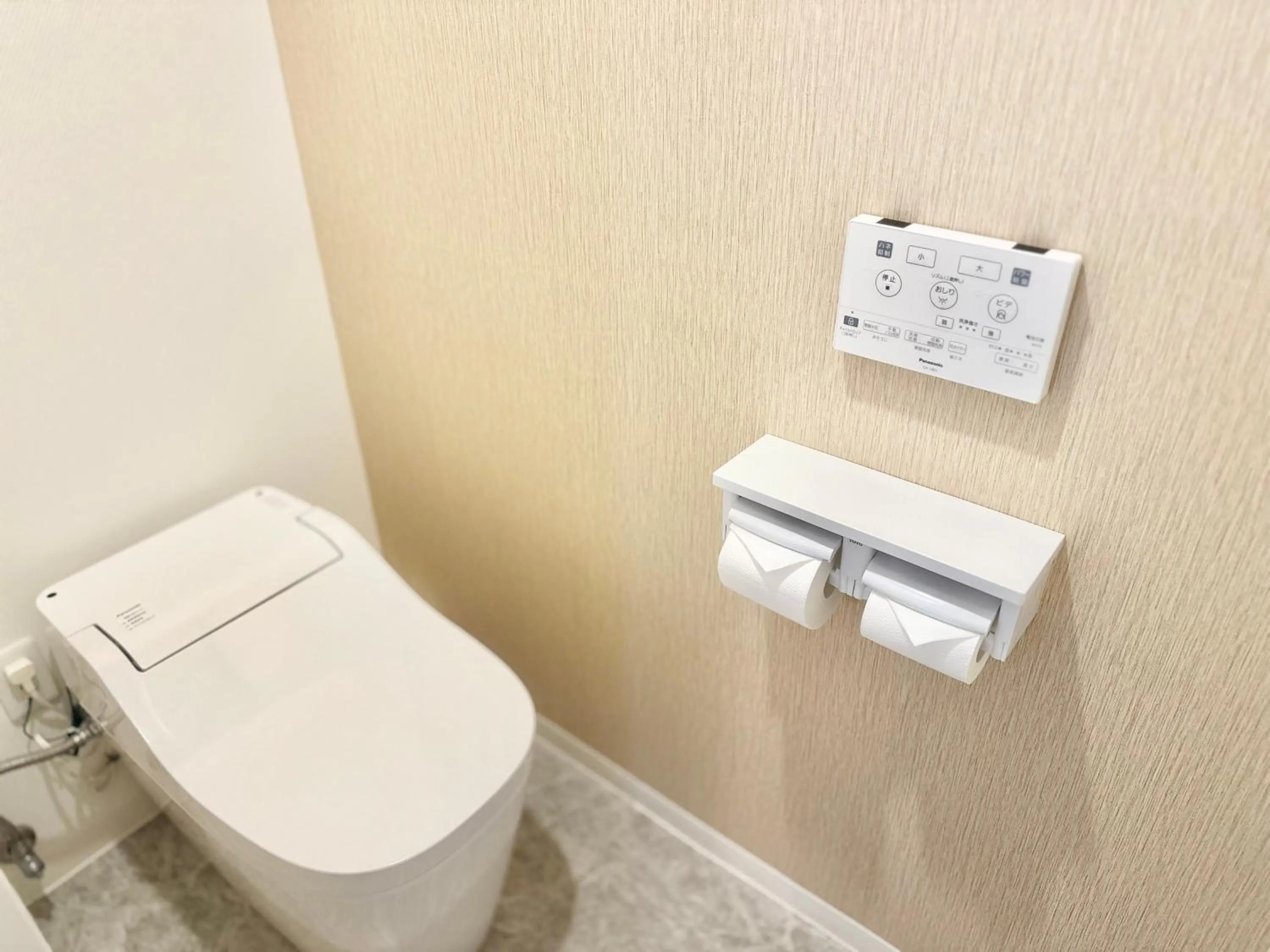 Toilet in Himalaya Cloud Hotel