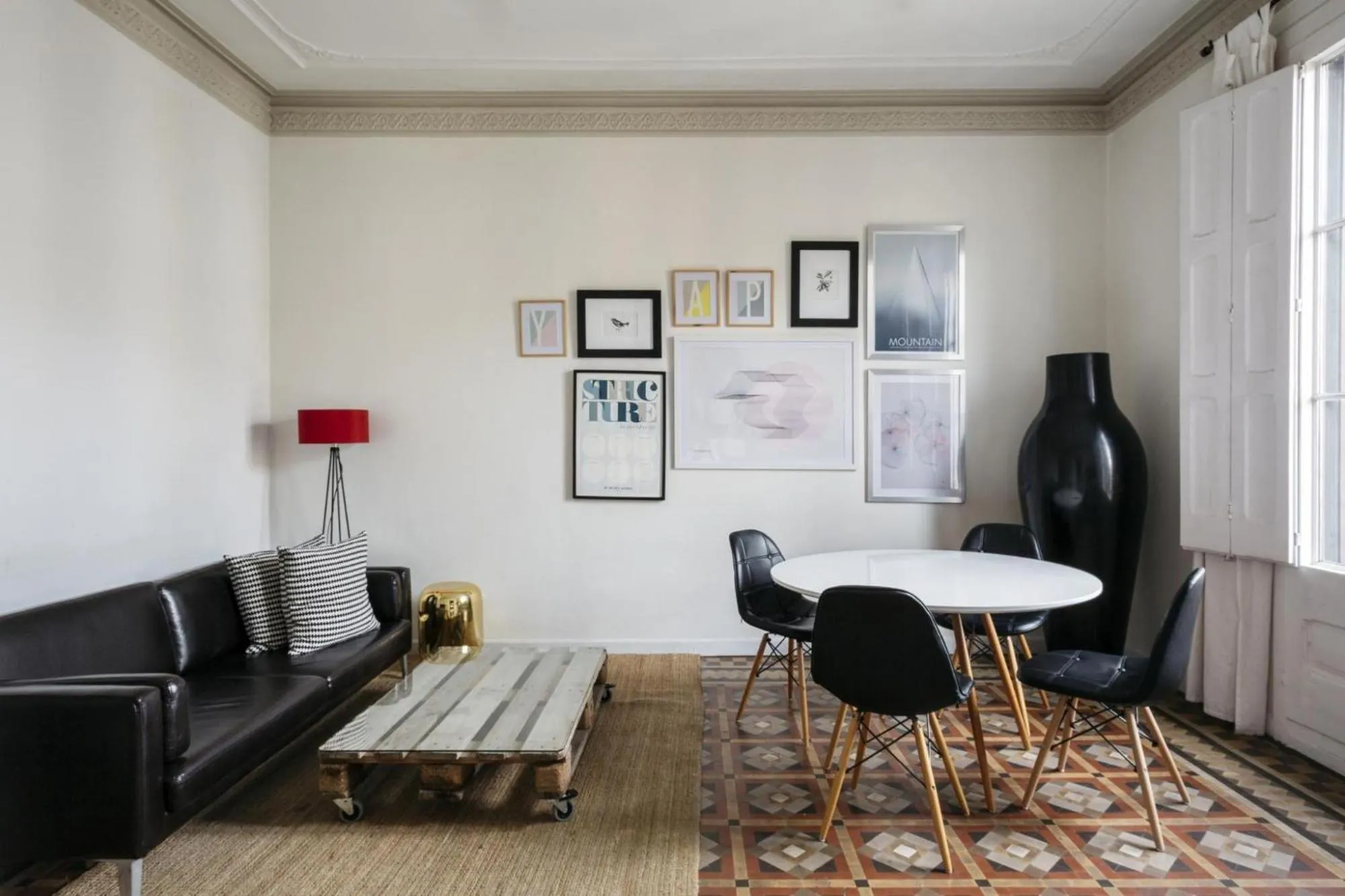 Dining area in Barcelona Apartment Val