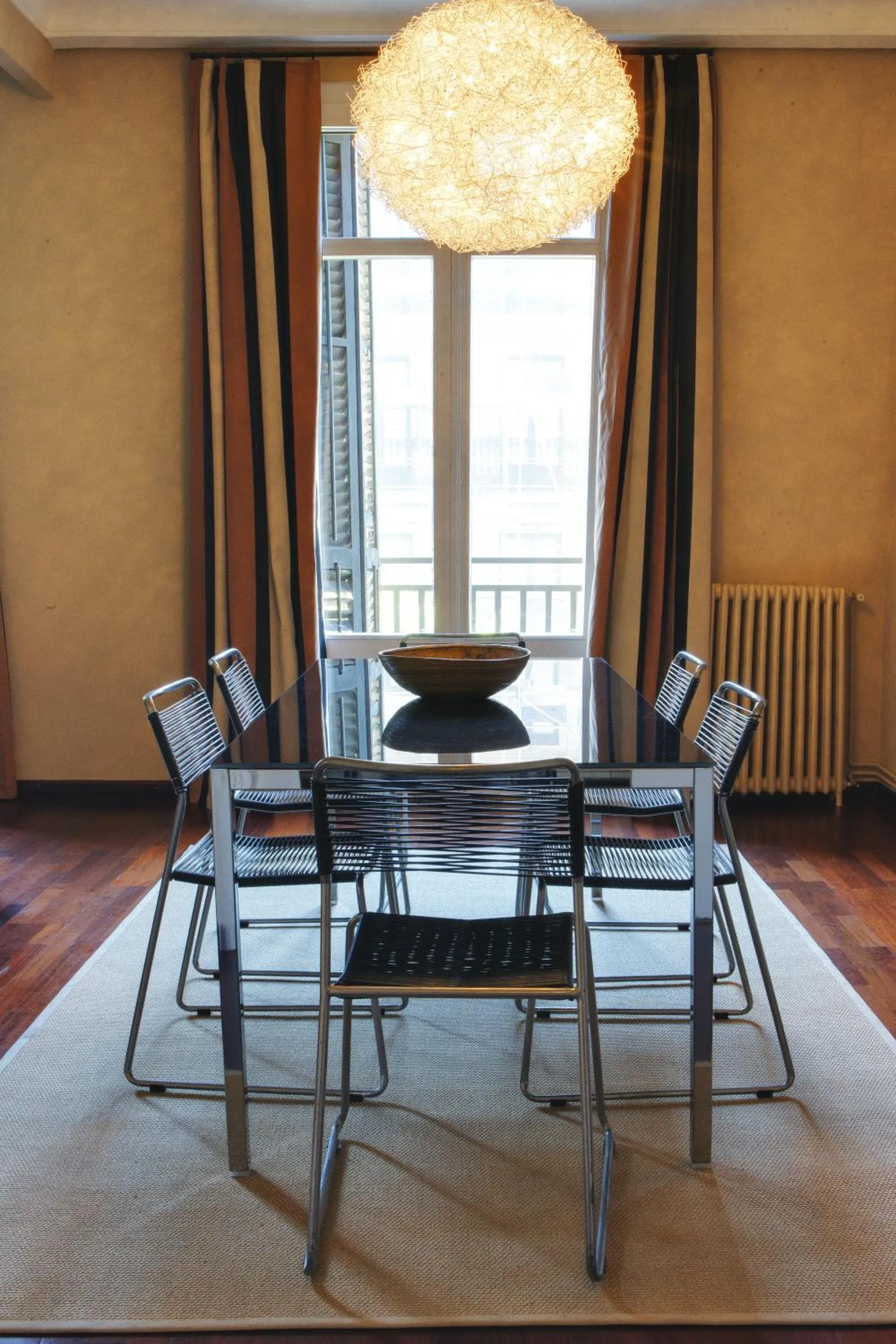 Living room in Barcelona Apartment Val