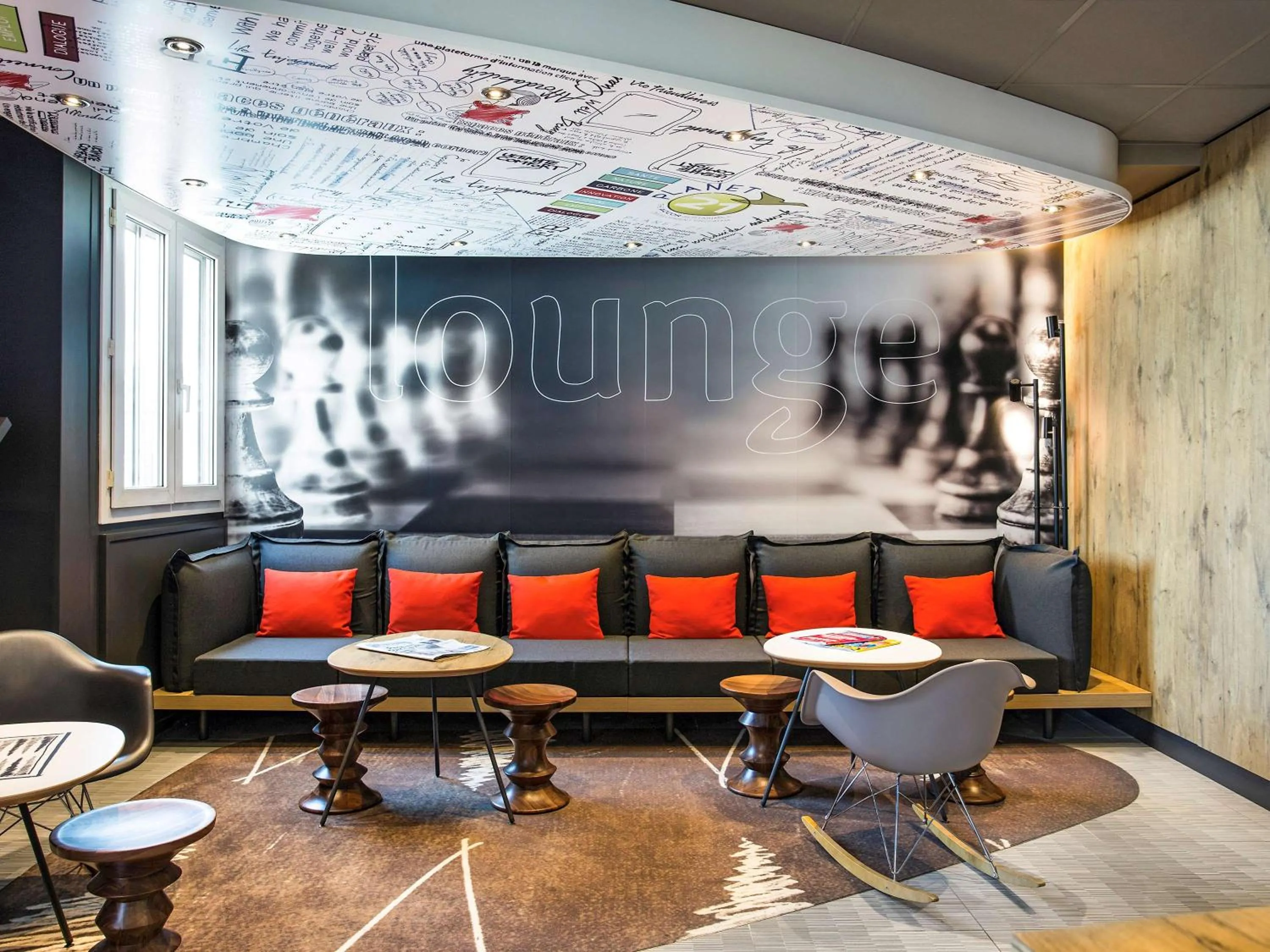 Property building in ibis Saint-Denis Stade Ouest