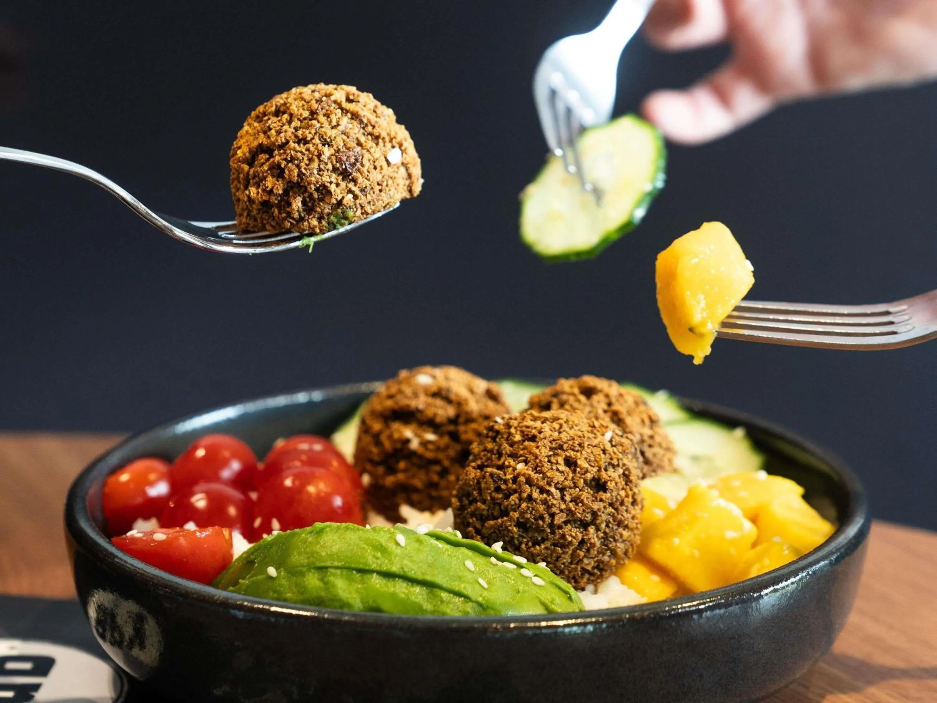 Restaurant/places to eat in ibis Saint-Denis Stade Ouest