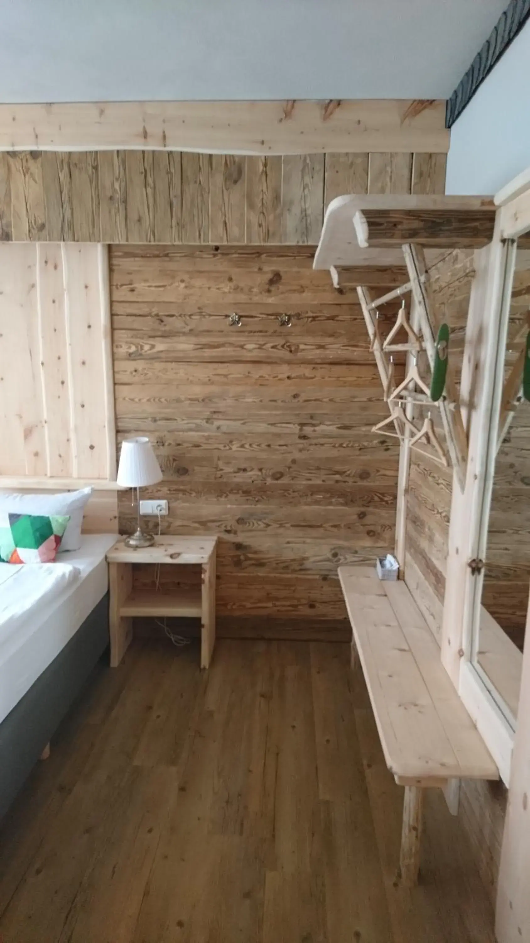 Single Room in Hotel & Auberge le Journal Single Room in Hotel & Auberge le Journal