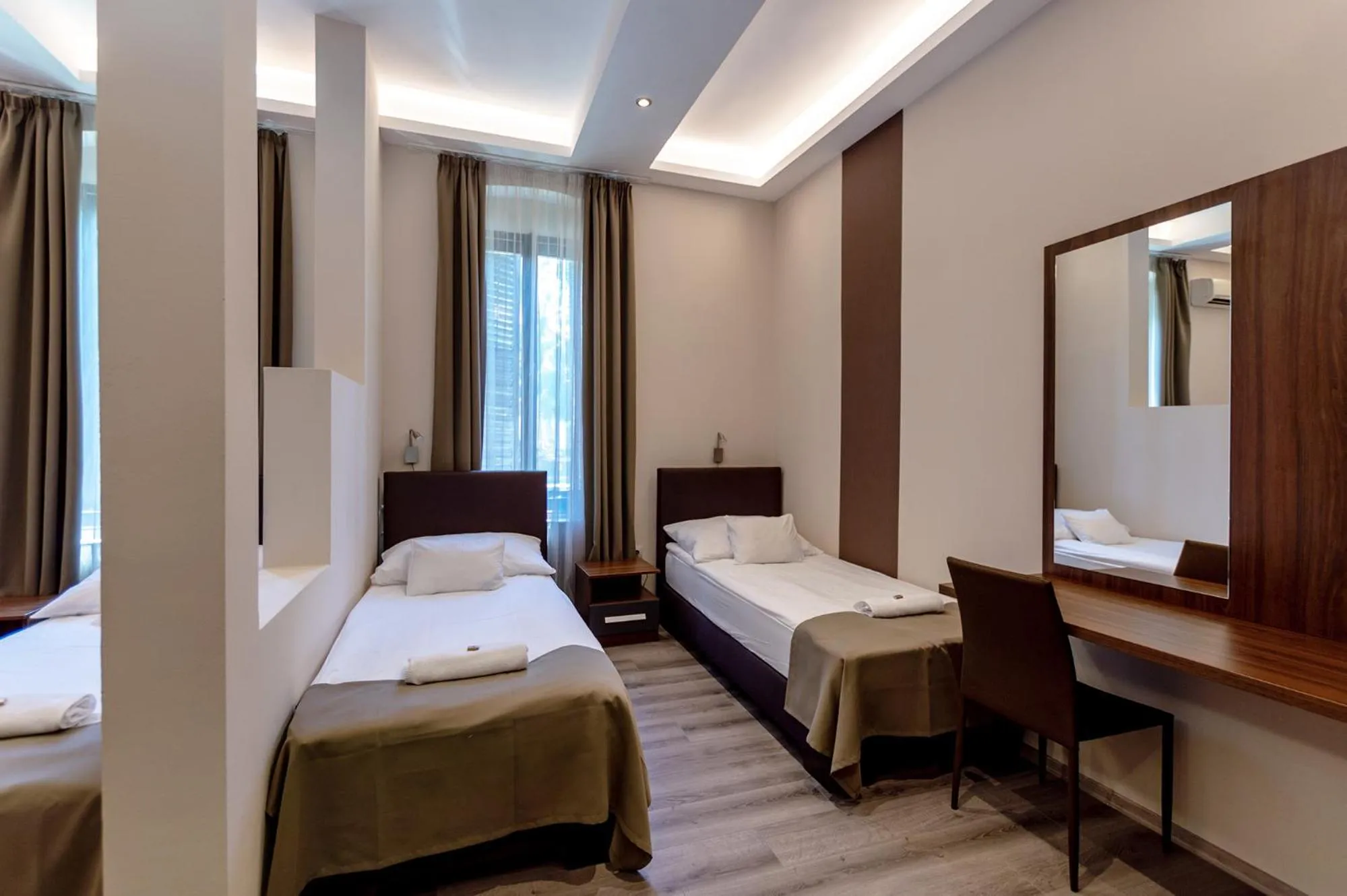 Photo of the whole room, Bed in Vén Diófa De Lux Panzió