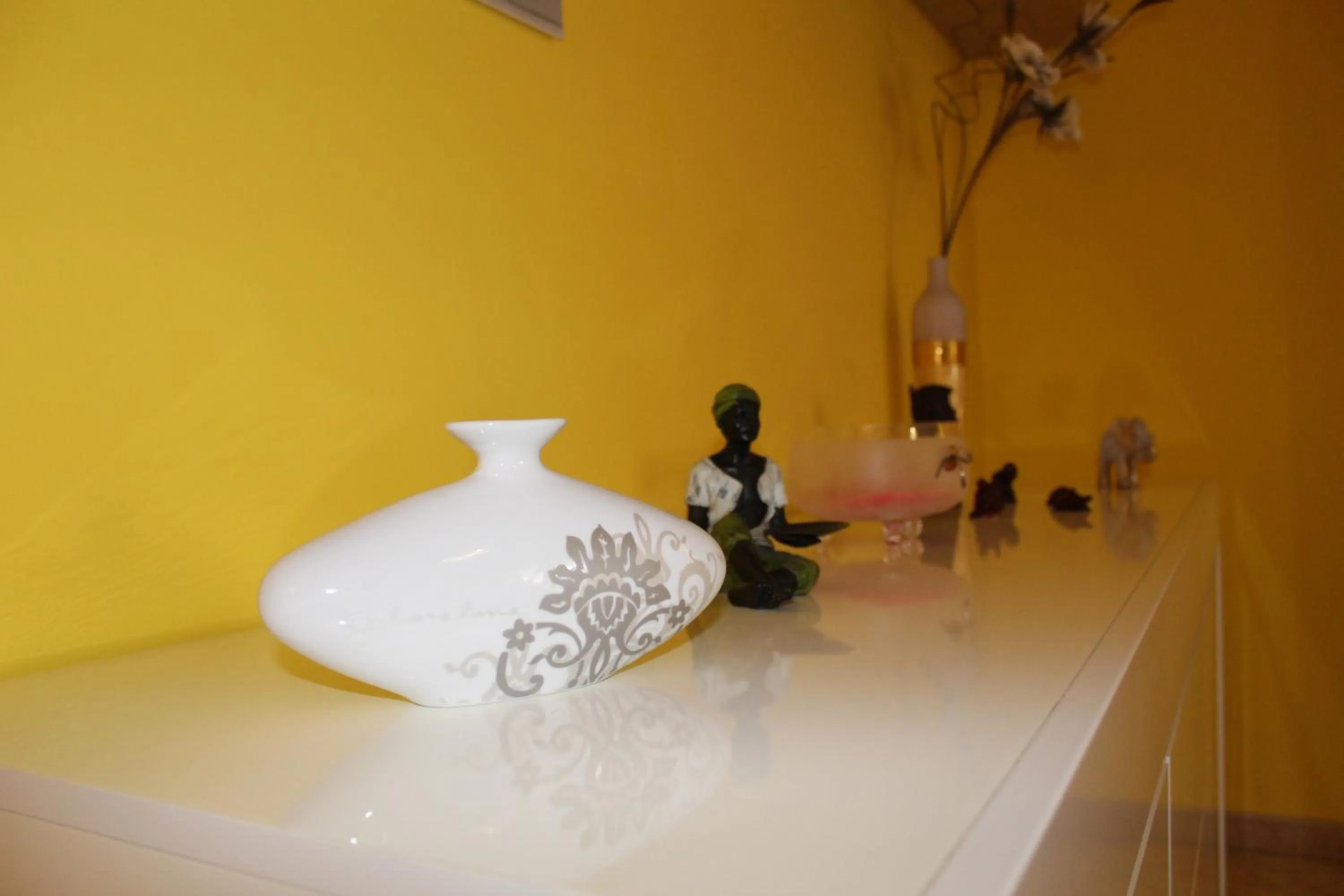 Communal lounge/ TV room in B&B Salerno