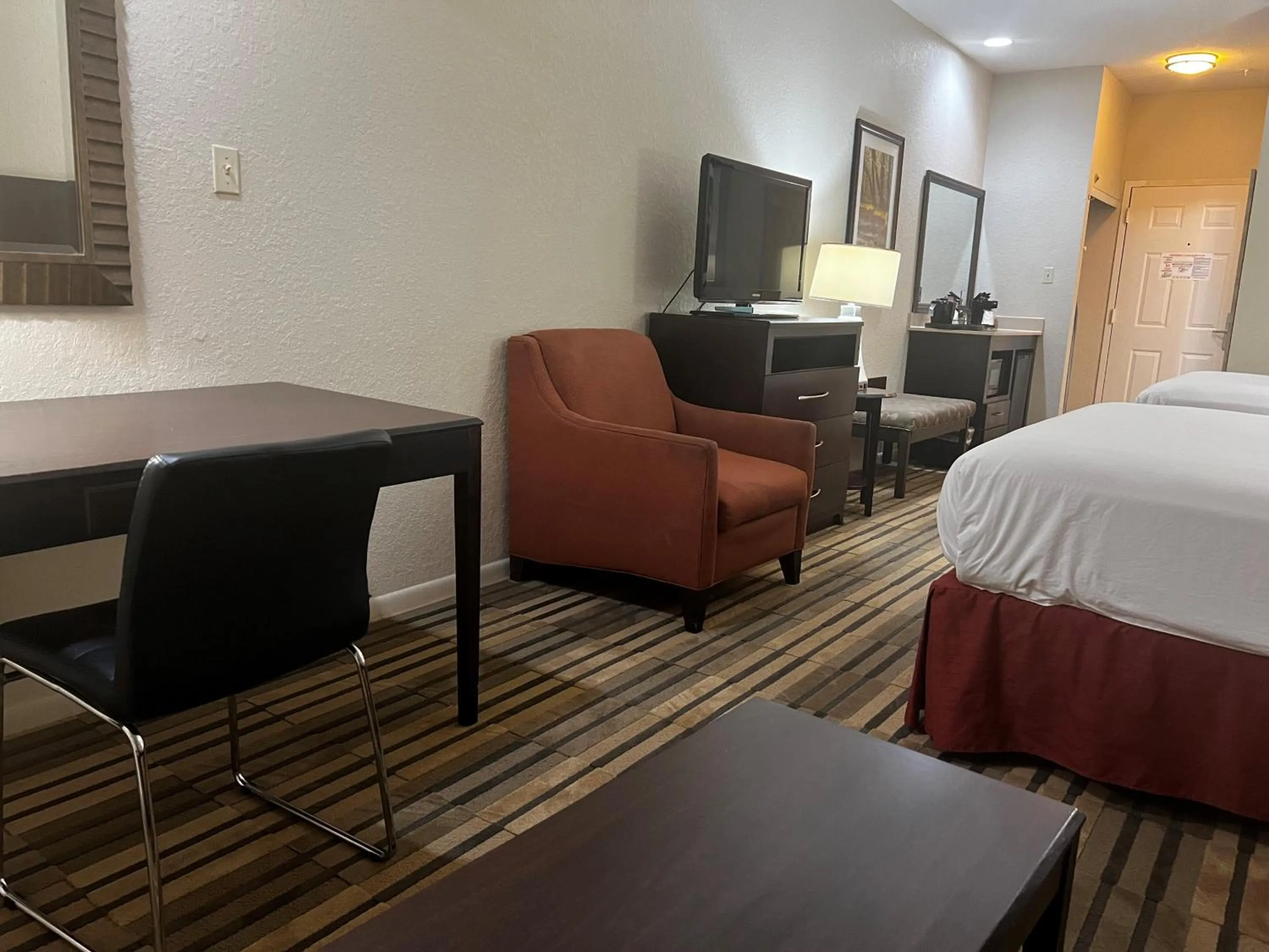 Bedroom, Bed in Baymont by Wyndham Houston/Westchase