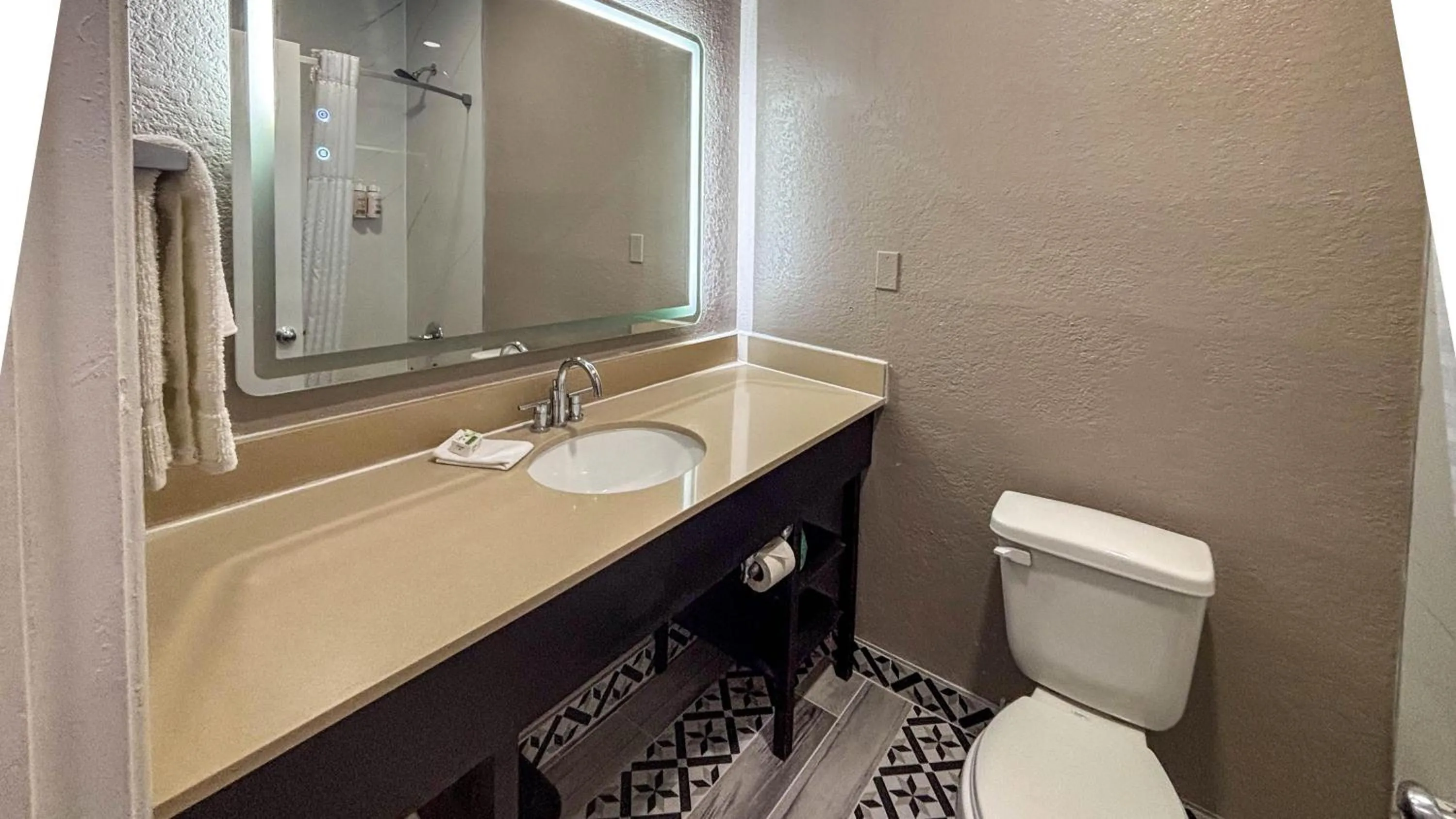 Bathroom in Studio 6 Houston, TX - Westchase