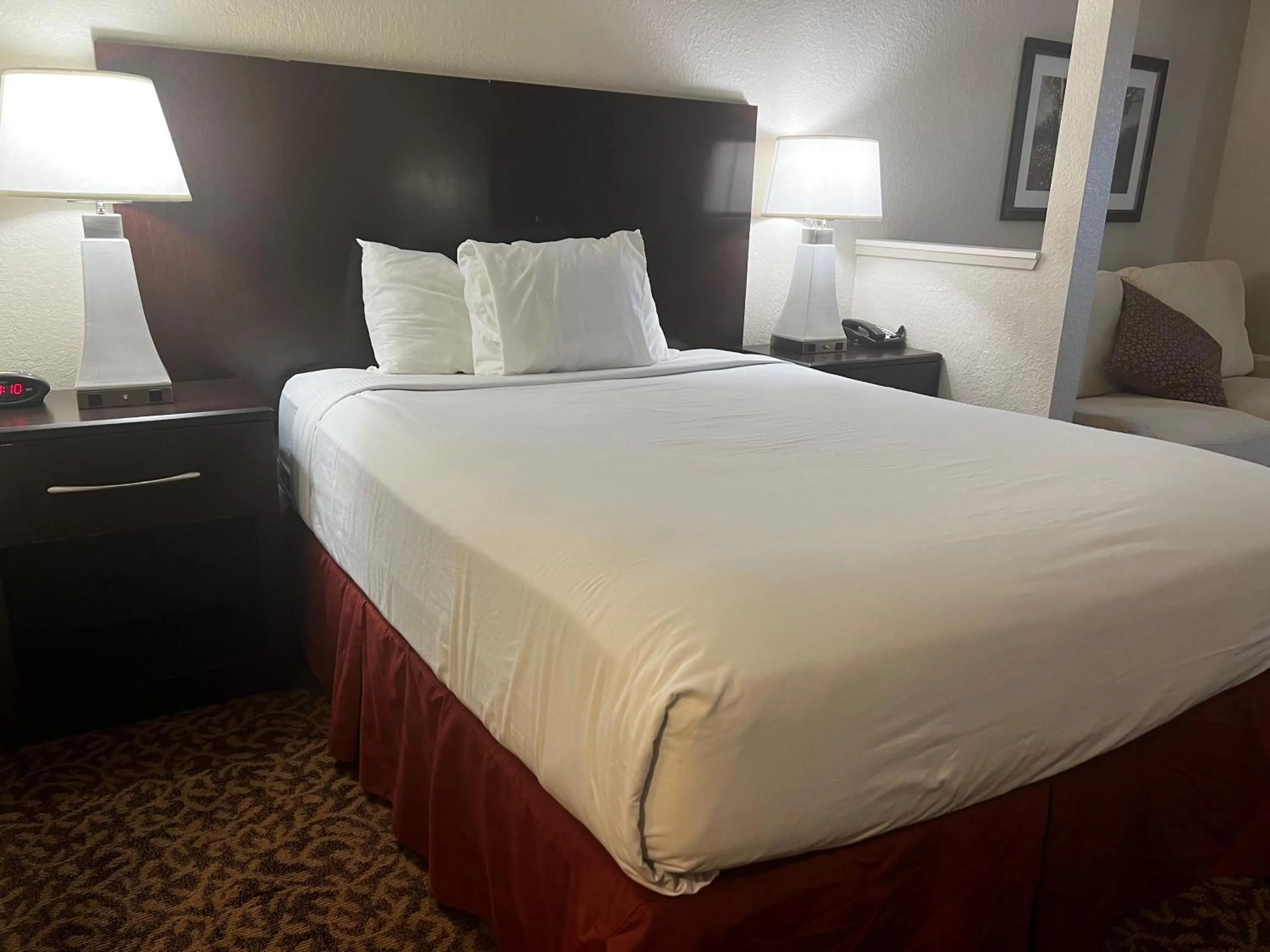 Bed in Baymont by Wyndham Houston/Westchase