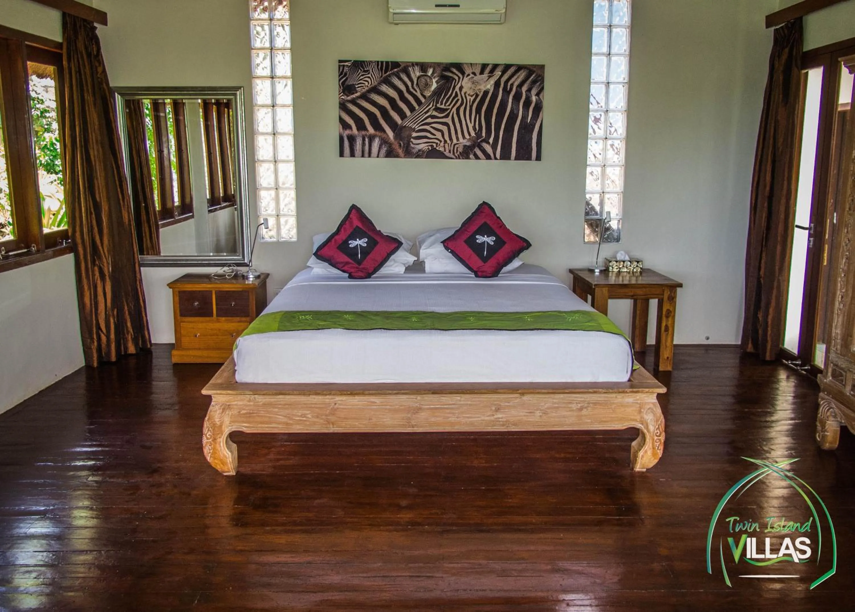 Bedroom, Bed in Twin Island Villas & Dive Resort