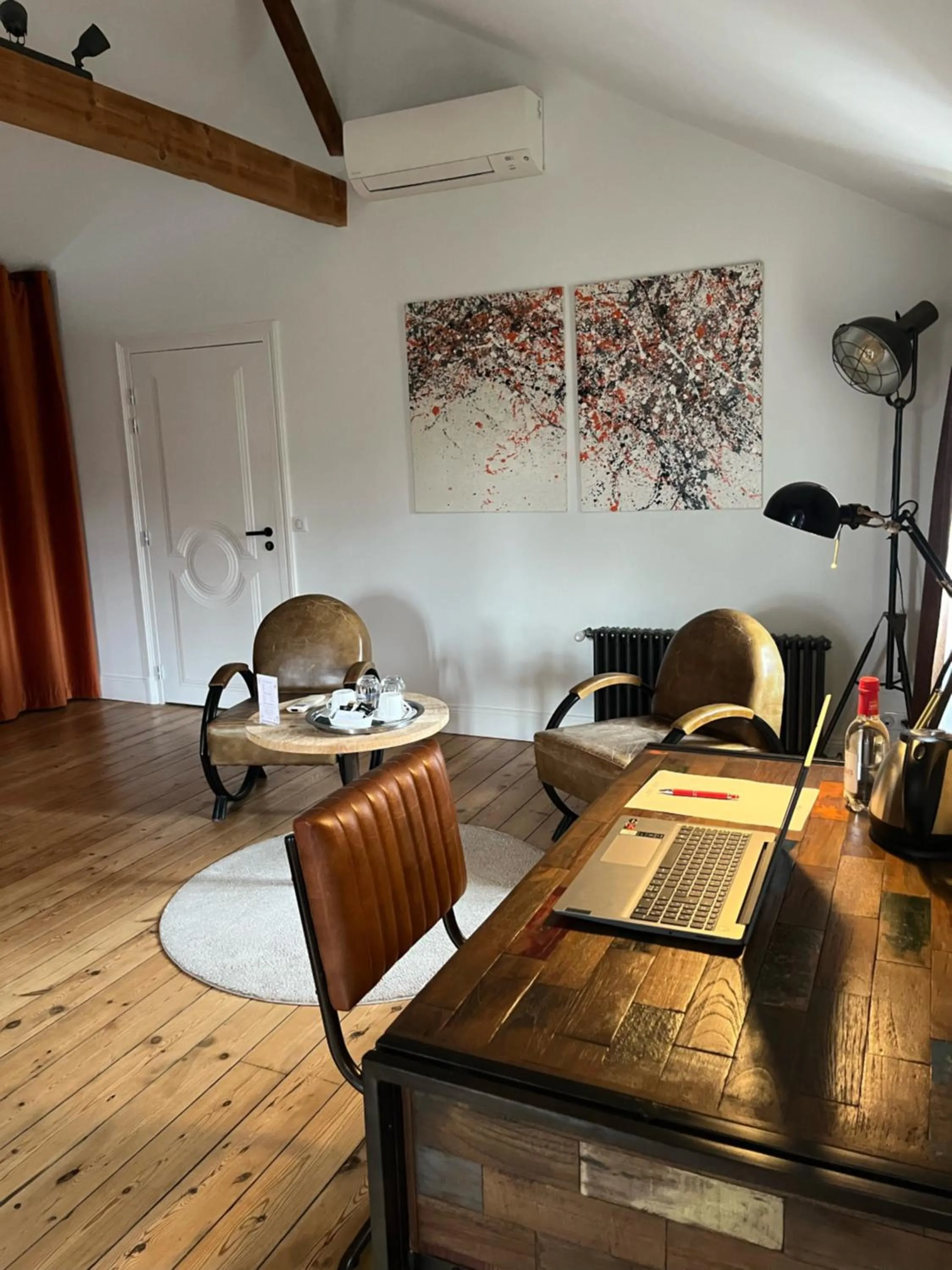 Seating area in Le Clos des Queyries, Chambres d'Hôtes