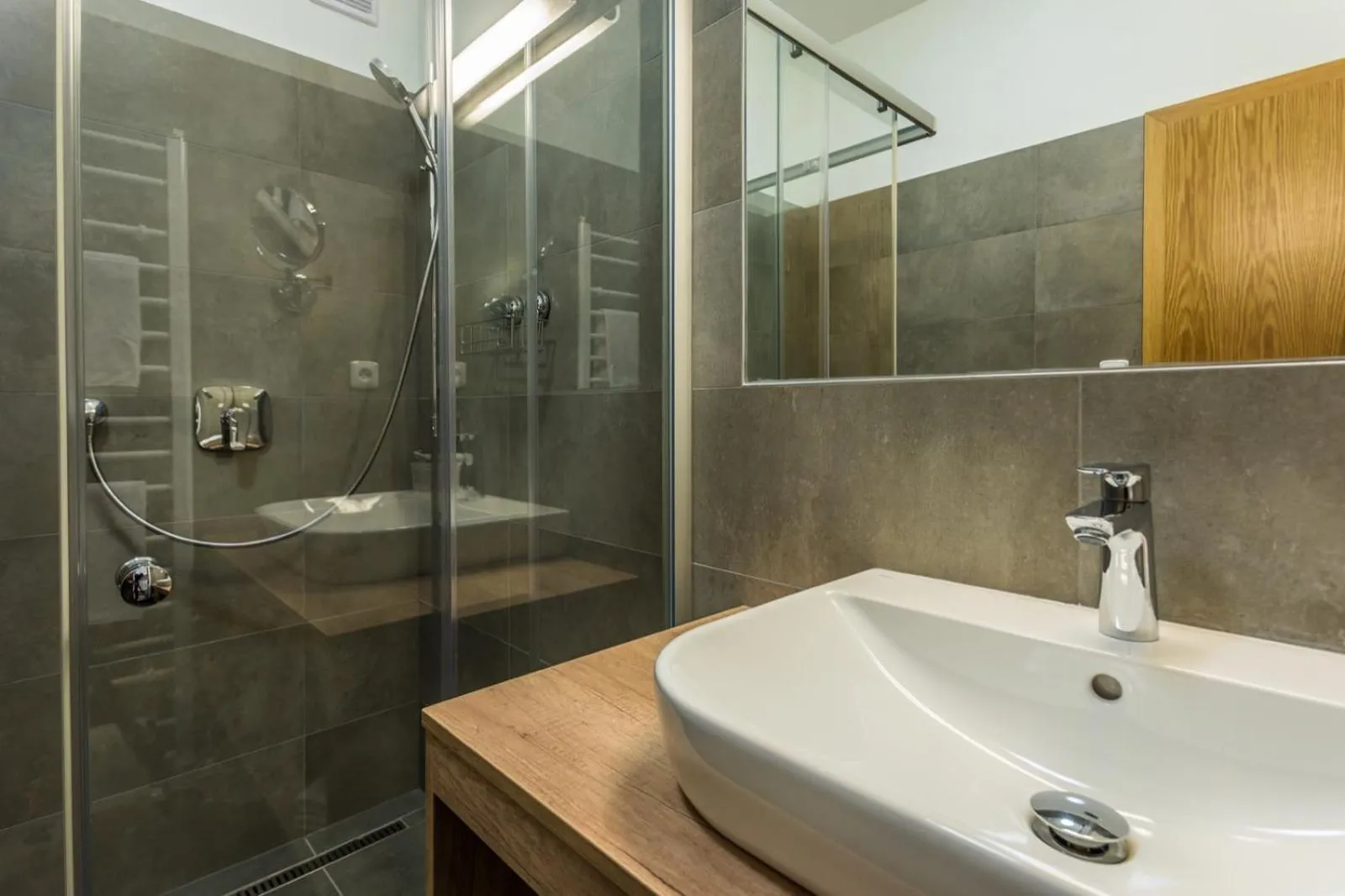 Fitness centre/facilities in Sareza hotel