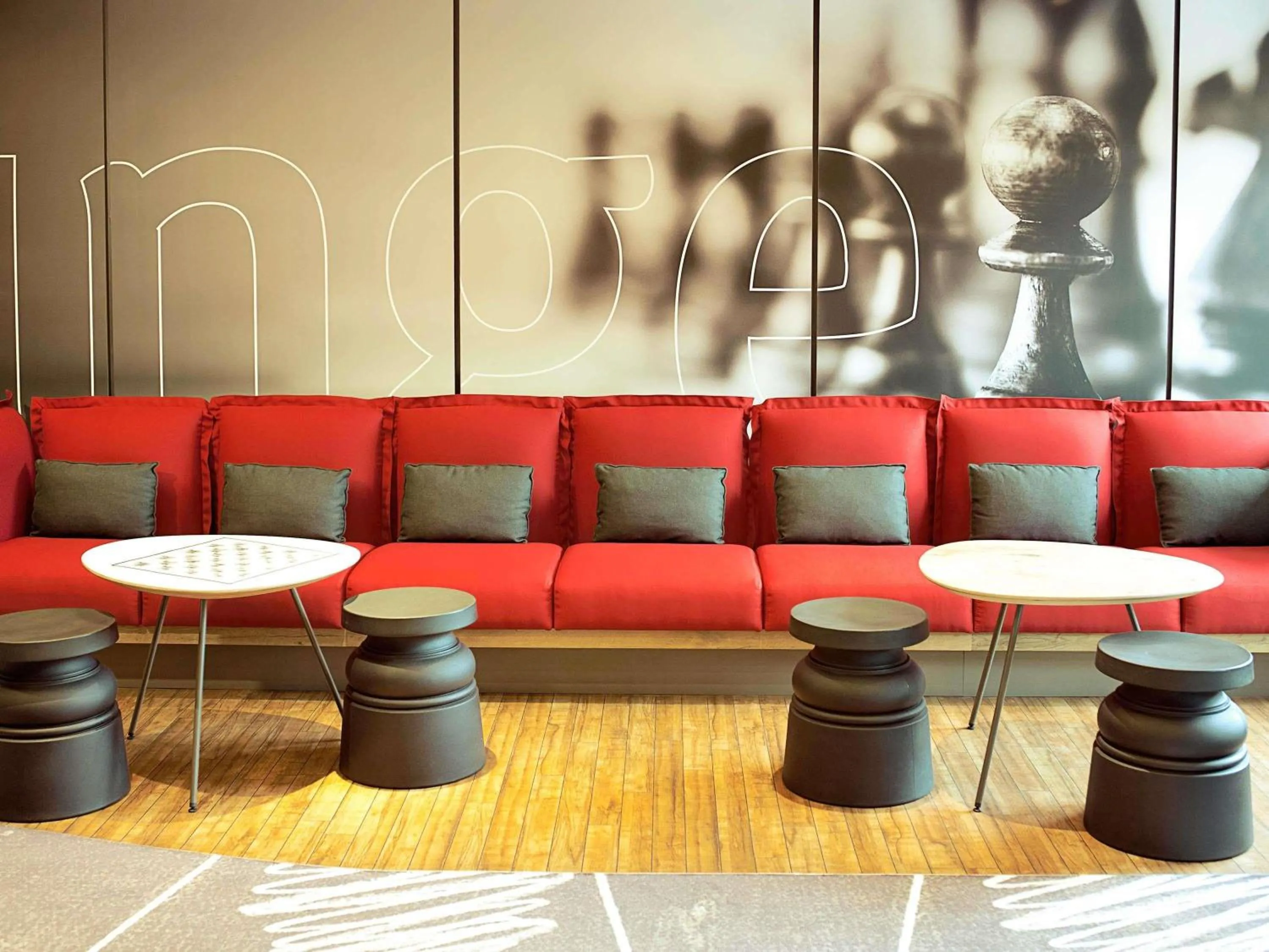 Property building in ibis Paris Saint-Denis Stade Sud