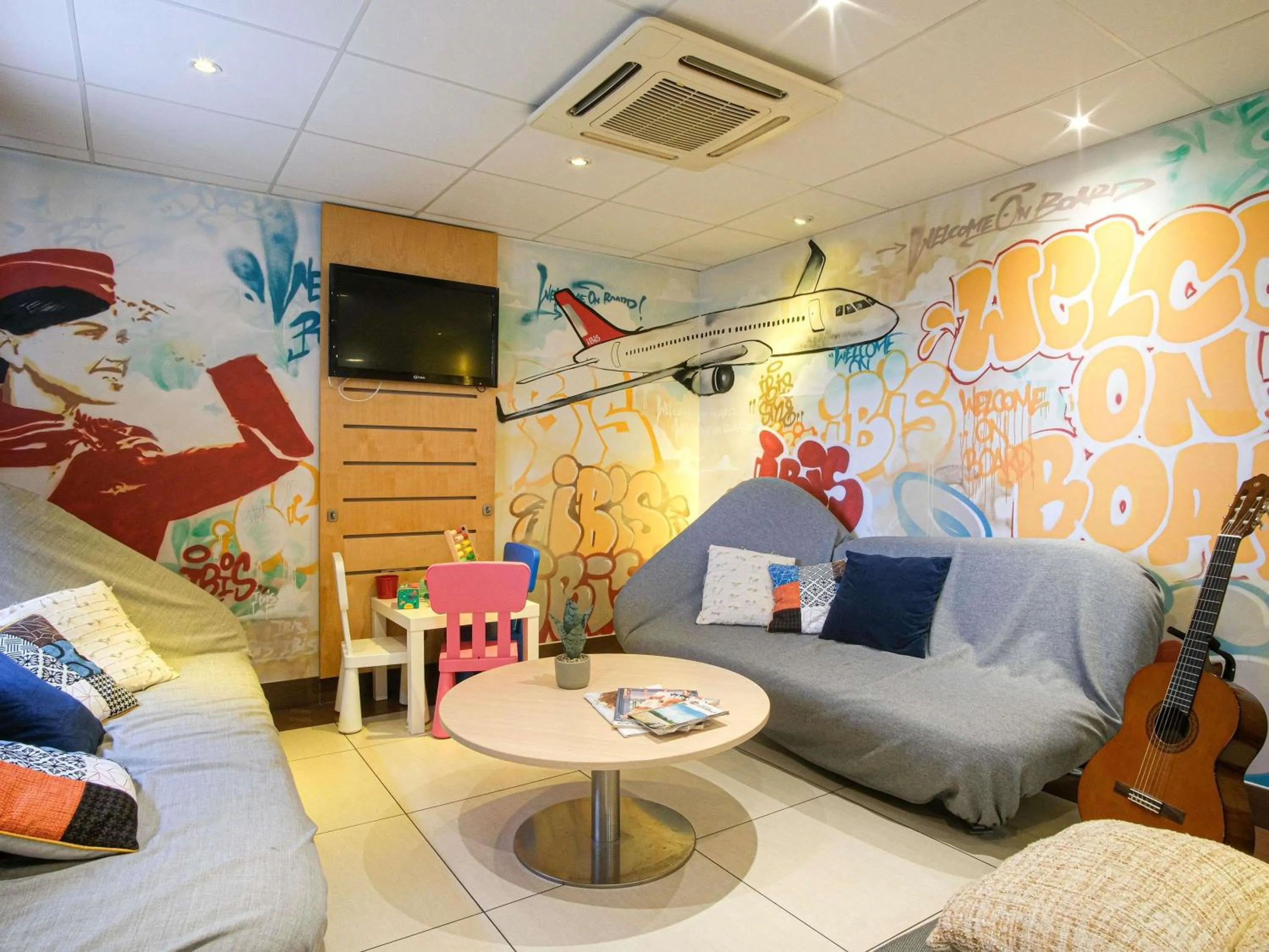 Property building in ibis Toulouse Aeroport