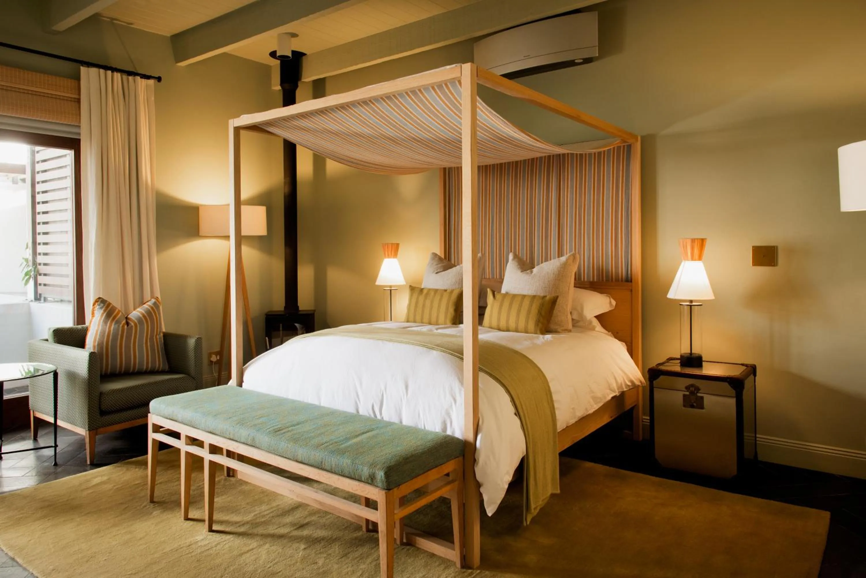 Bed in Bosjes - Herehuis