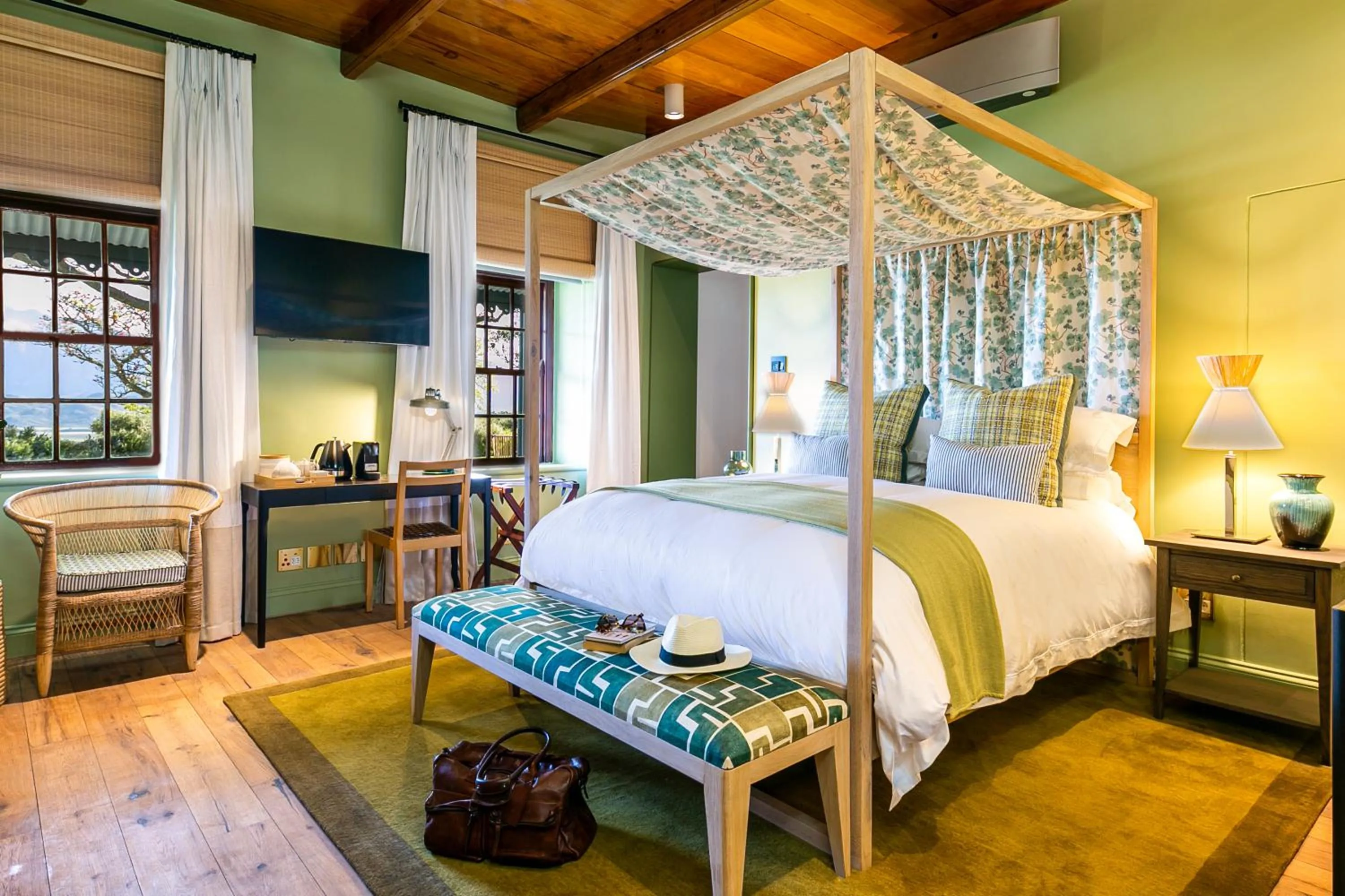 Bedroom, Bed in Bosjes - Herehuis