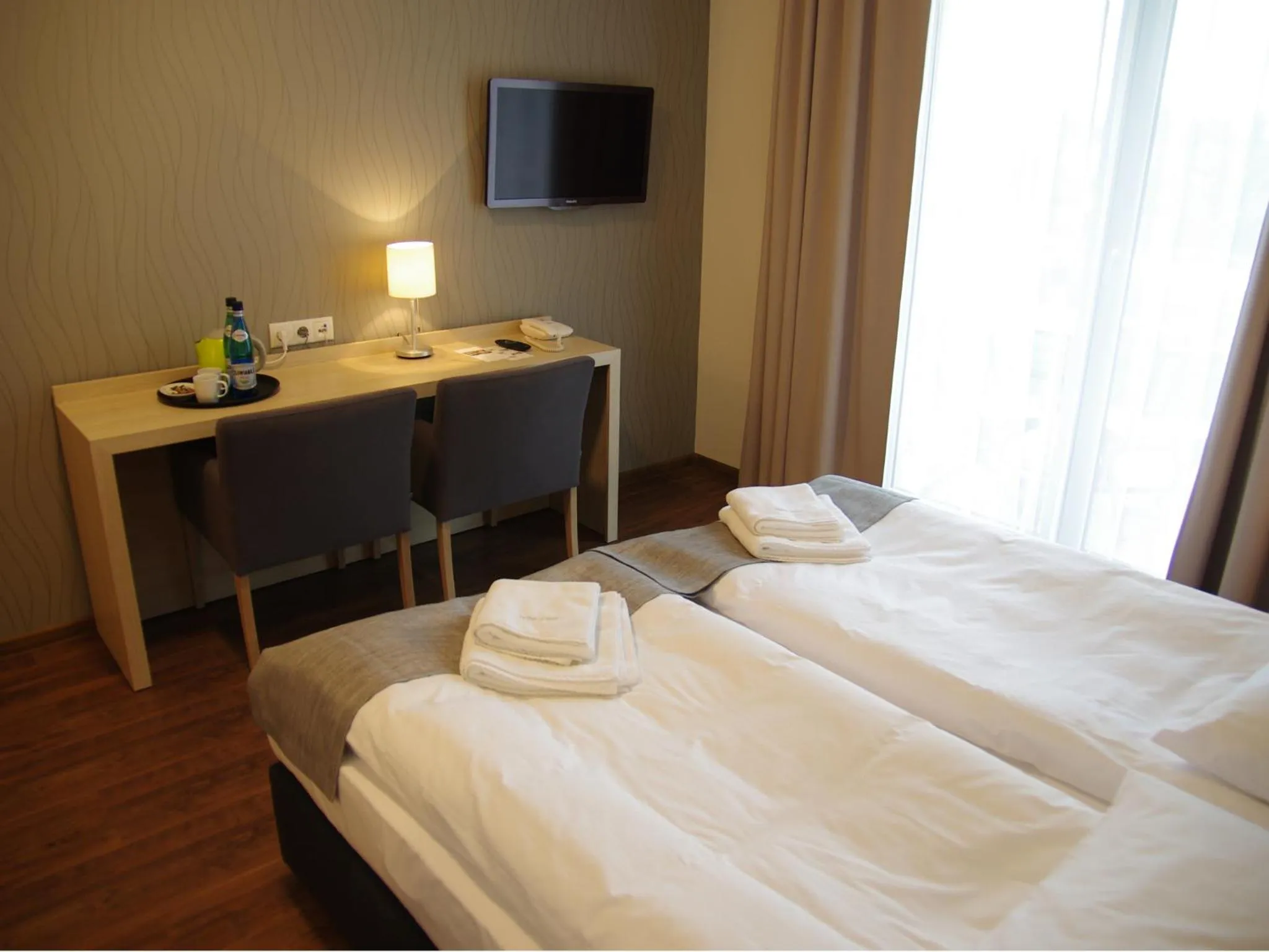 Bedroom, Bed in Hotel Uniejów