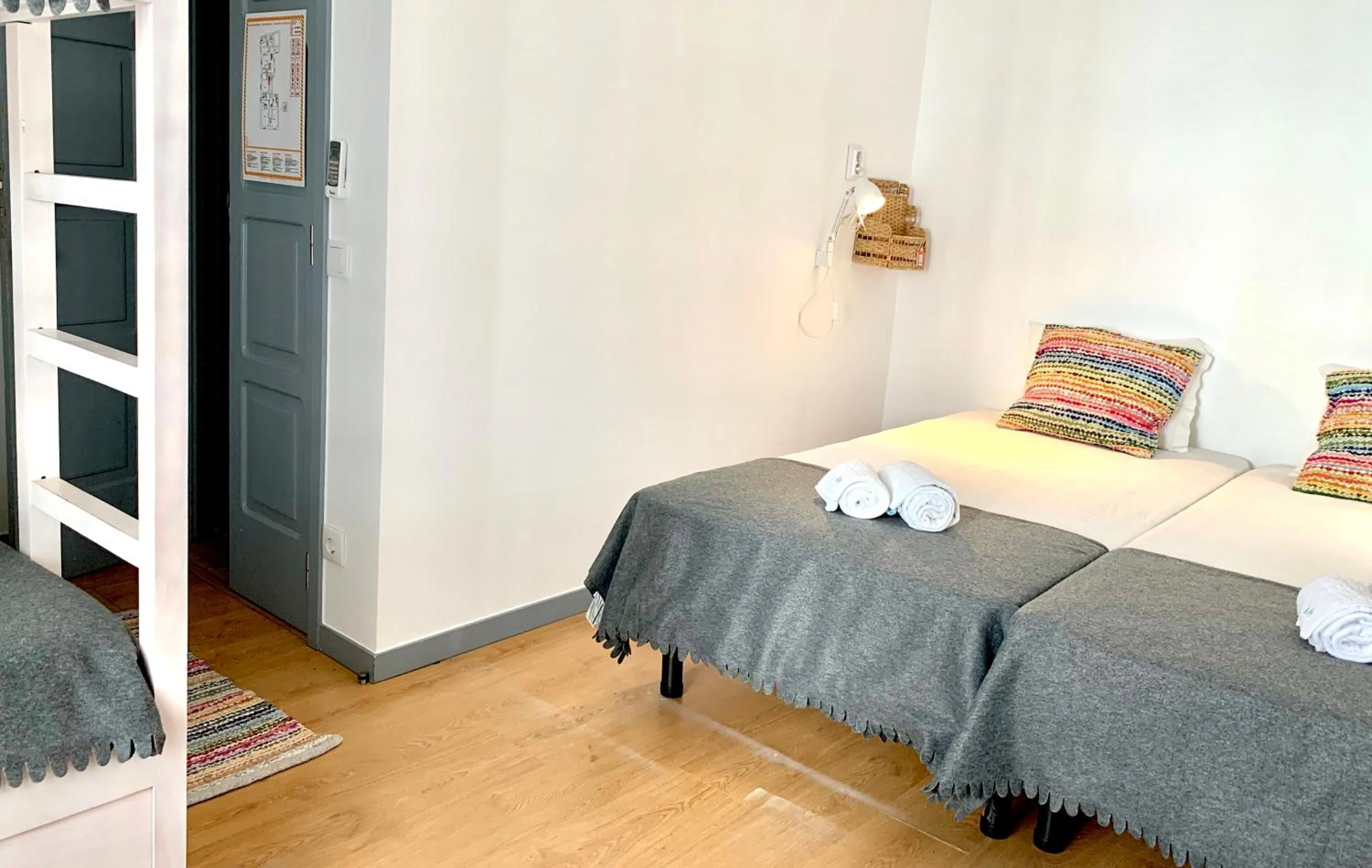 Bed in Peneco Albufeira GuestHouse