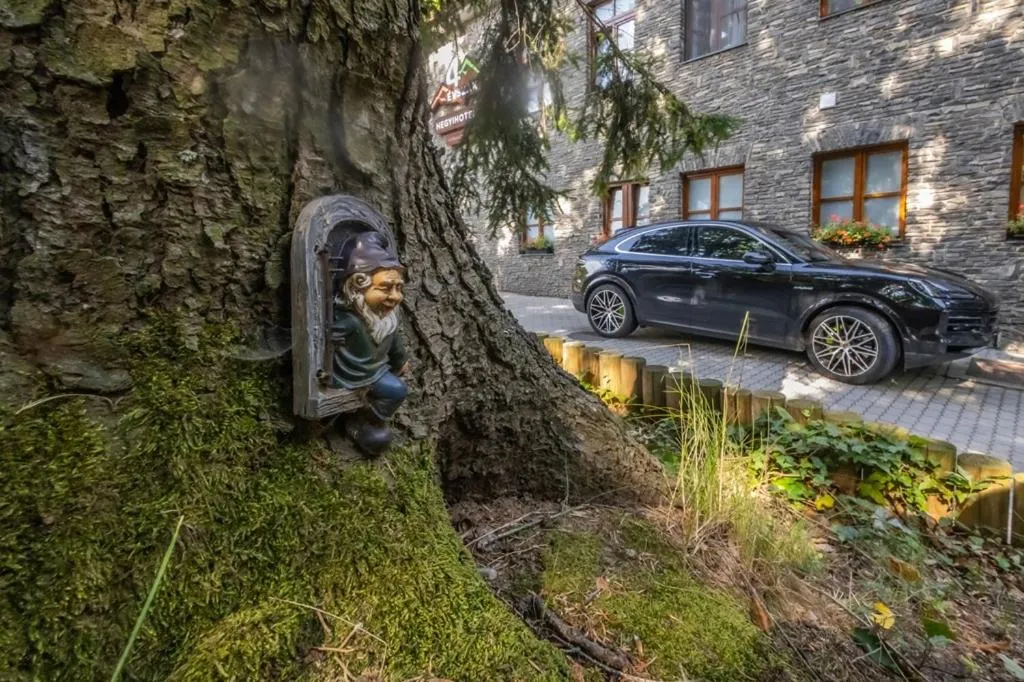 Garden in 4 Évszak Hegyihotel