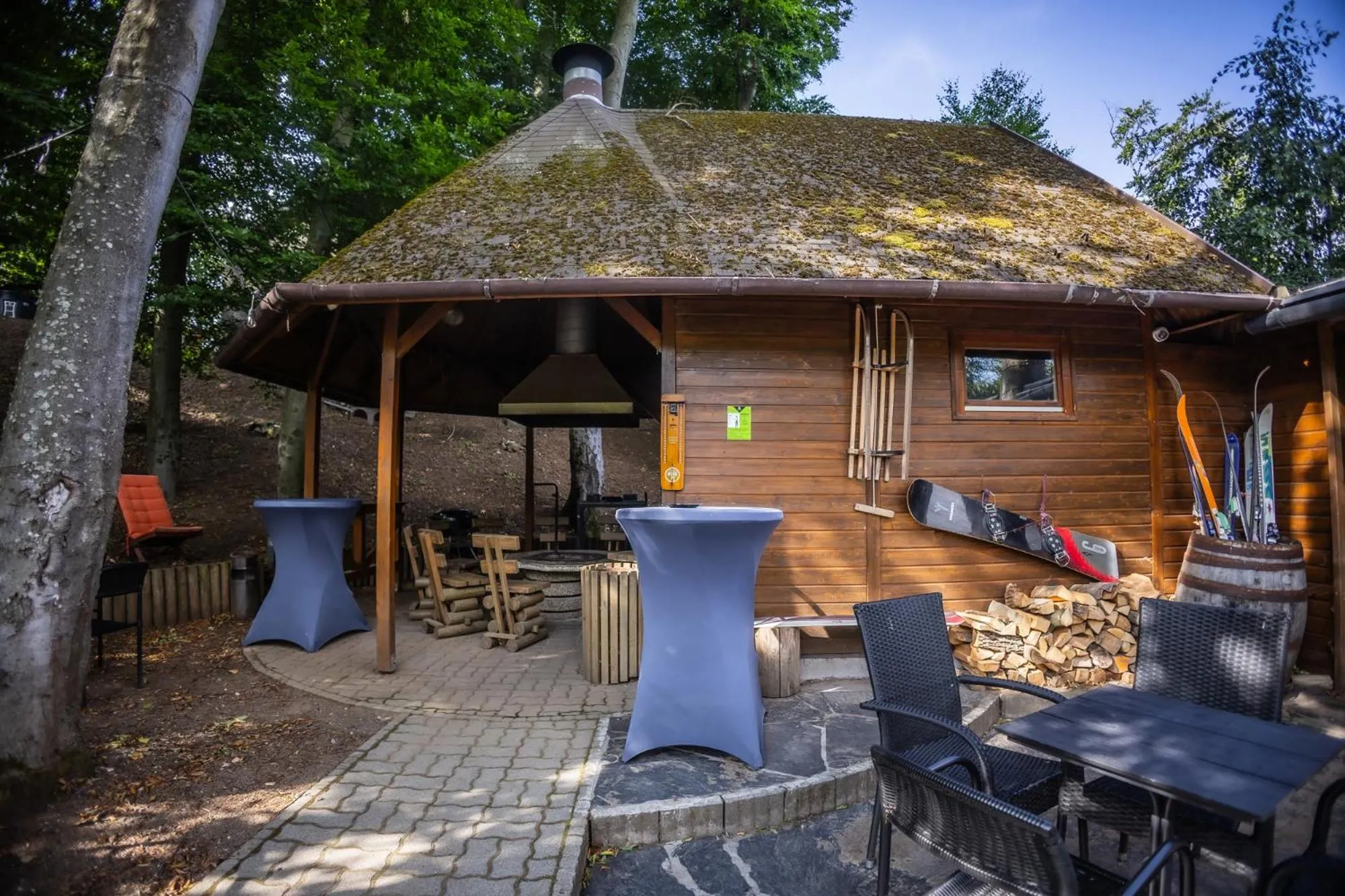 Patio in 4 Évszak Hegyihotel