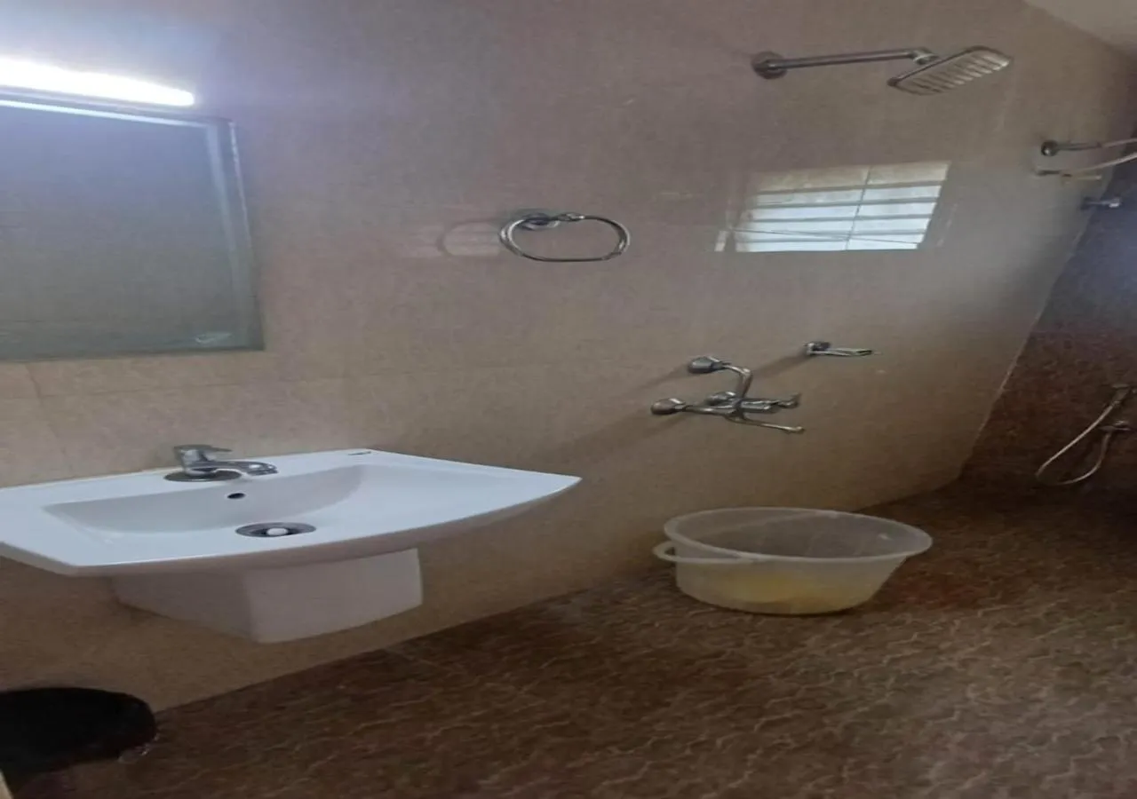 Bathroom in MM Park Inn