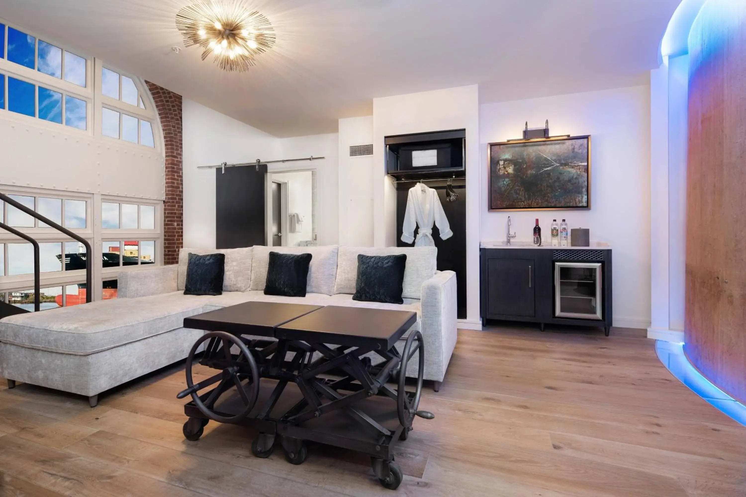 One-Bedroom Bi-Level King Loft with Sofa Bed in JW Marriott Savannah Plant Riverside District One-Bedroom Bi-Level King Loft with Sofa Bed in JW Marriott Savannah Plant Riverside District