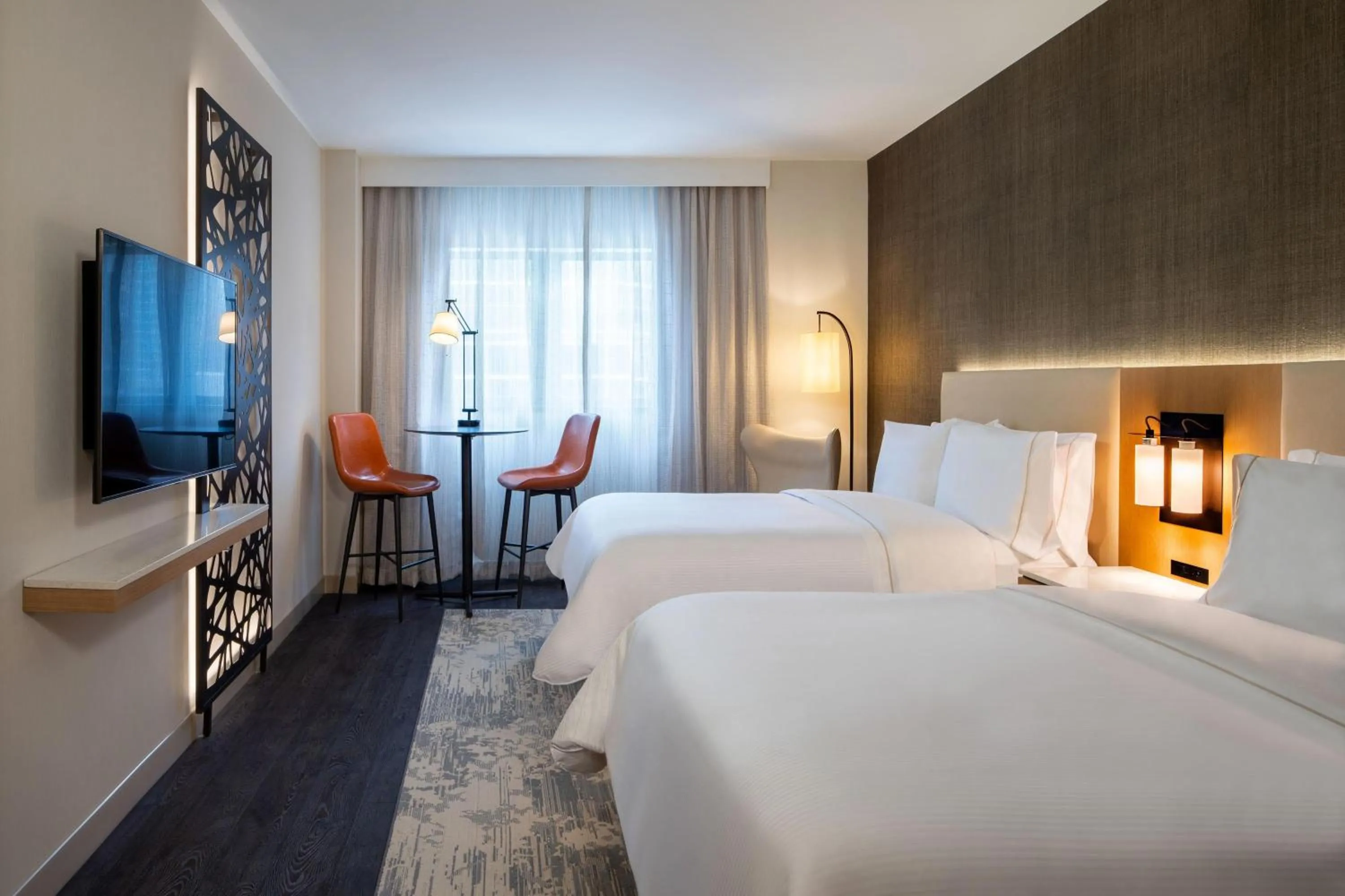 Photo of the whole room, Bed in The Westin Houston Medical Center - Museum District