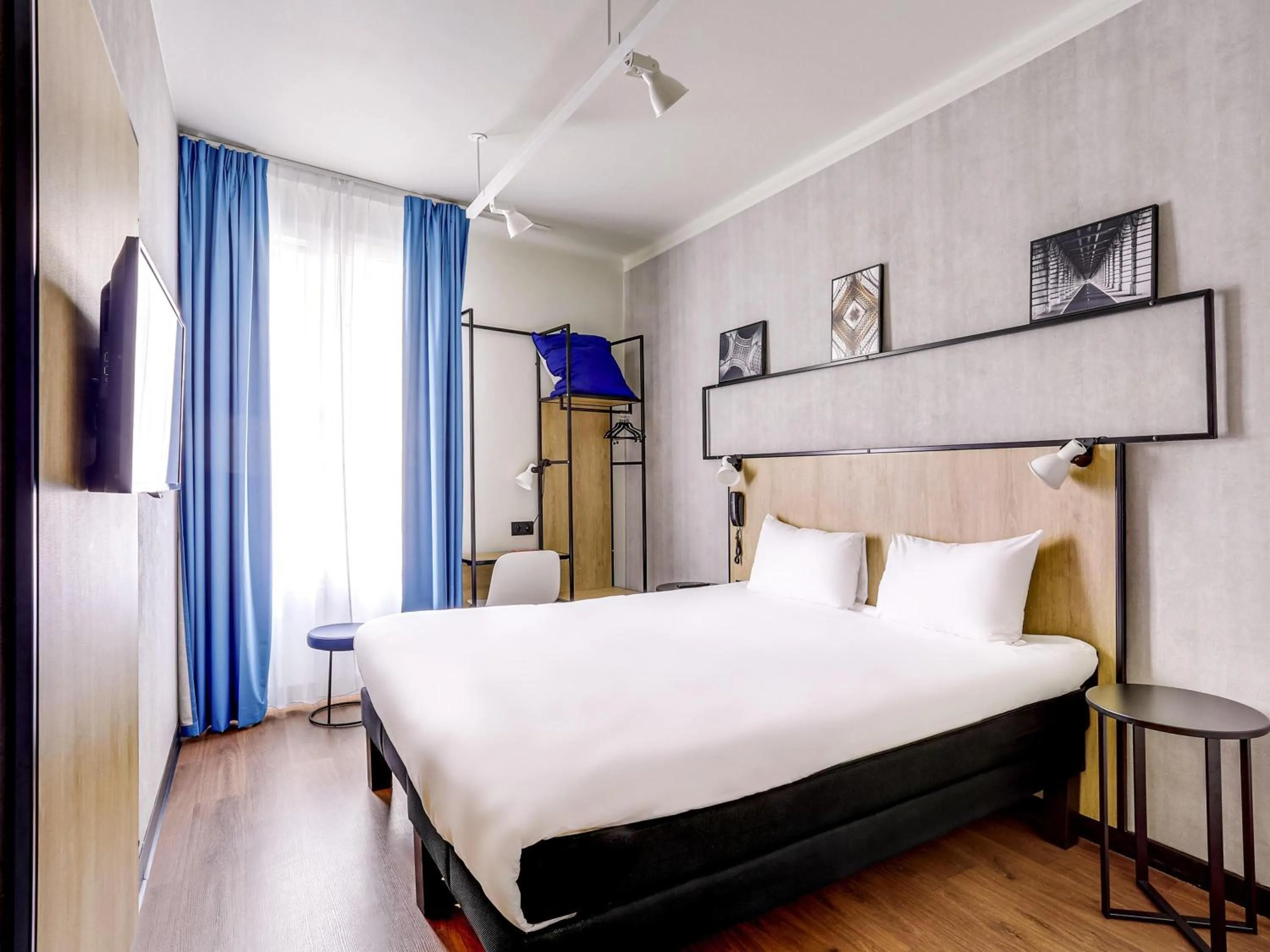 Bedroom, Bed in ibis Daumesnil Porte Doree