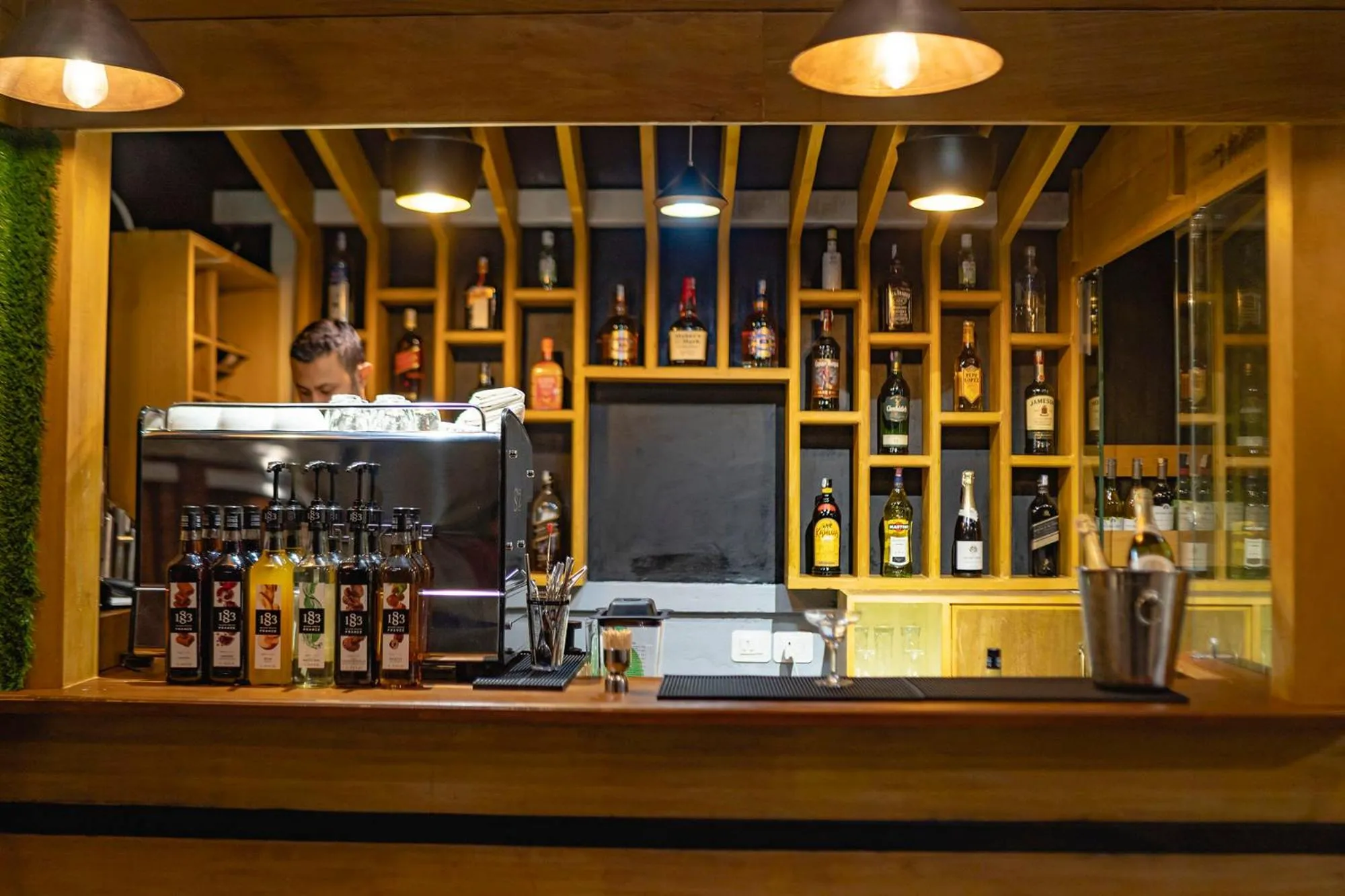 Lounge or bar in Traditional Stay - A Boutique Hotel