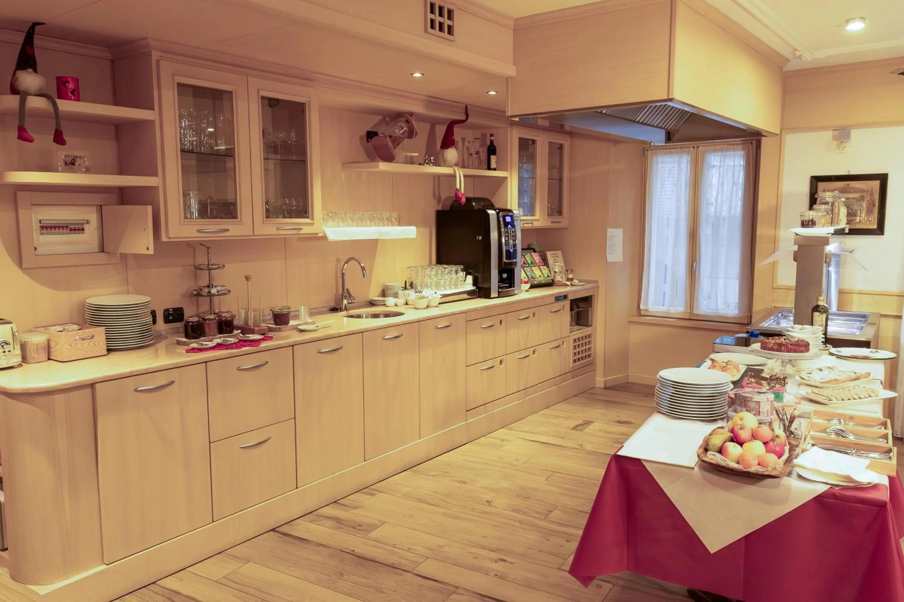 Breakfast in Ai Vellutai