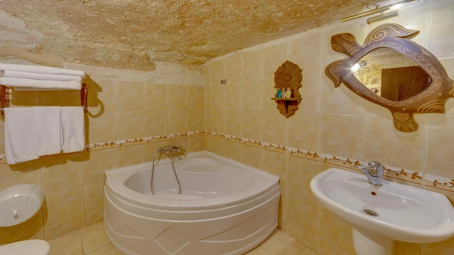 Bath in Cappadocia Abras Cave Hotel