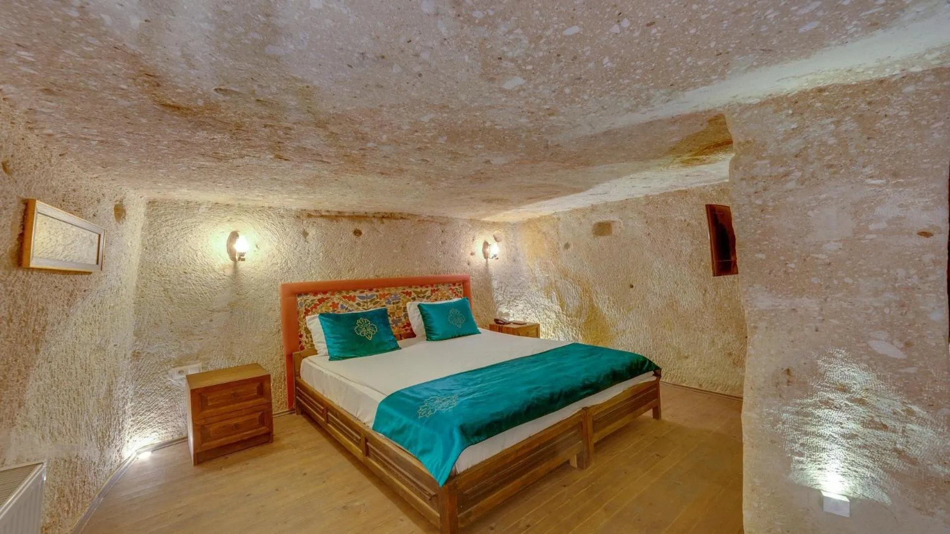 Bed in Cappadocia Abras Cave Hotel