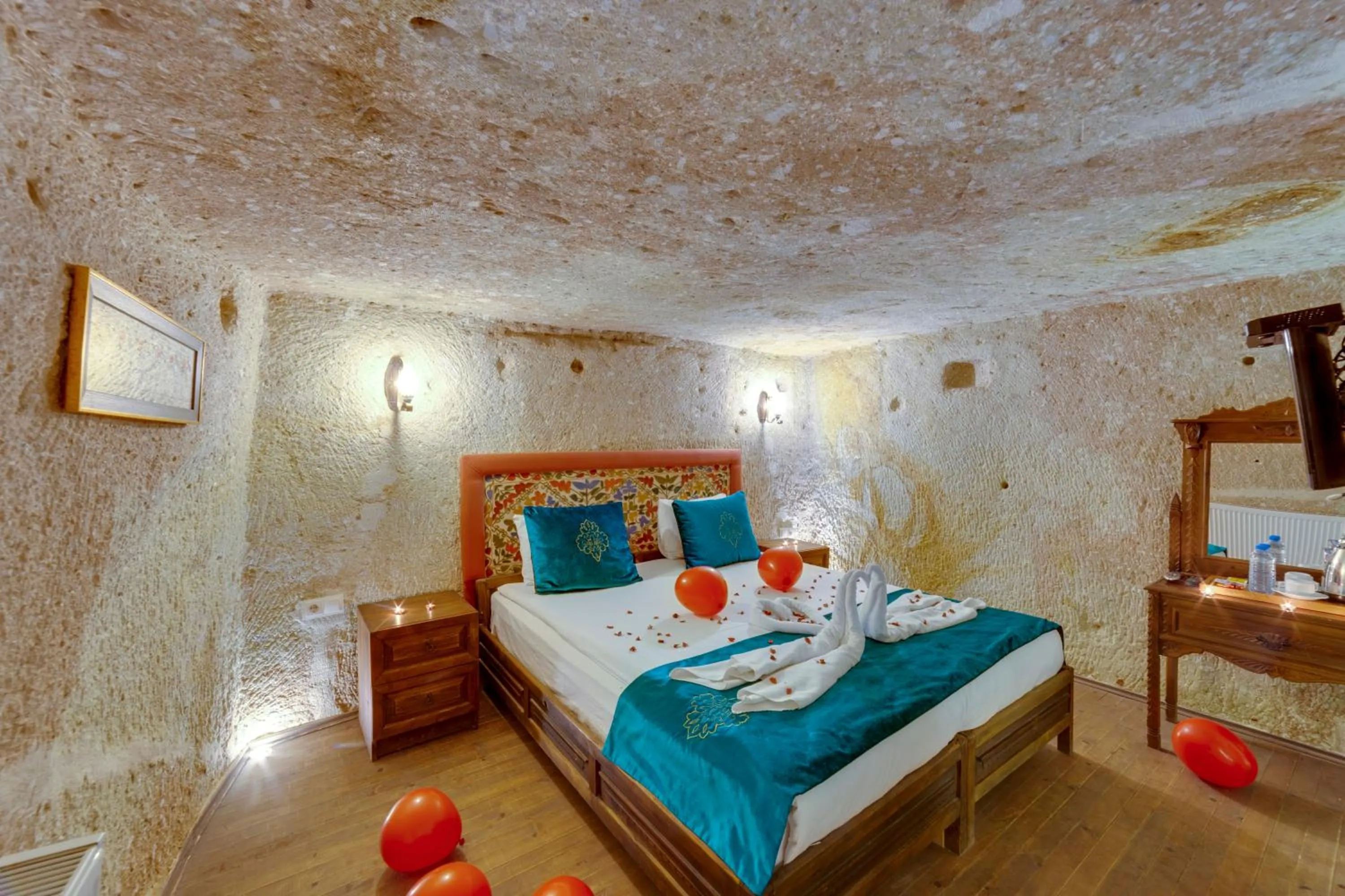 Bed in Cappadocia Abras Cave Hotel