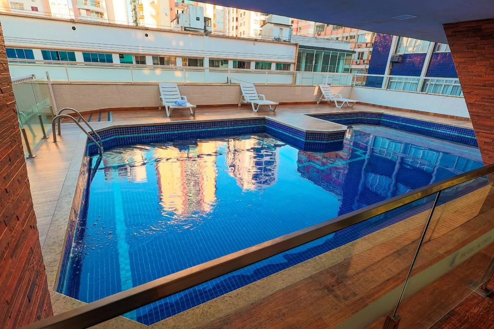 Swimming pool in Hotel Açores