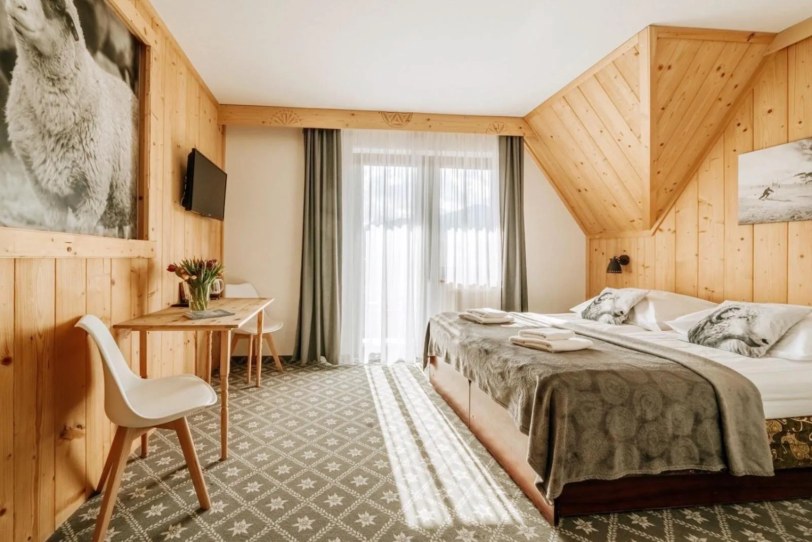 Bed in Willa Swoboda Garden Spa