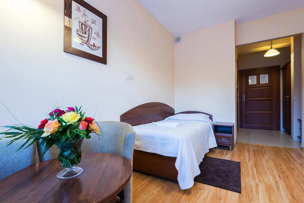 Bed in Hotel Victoria