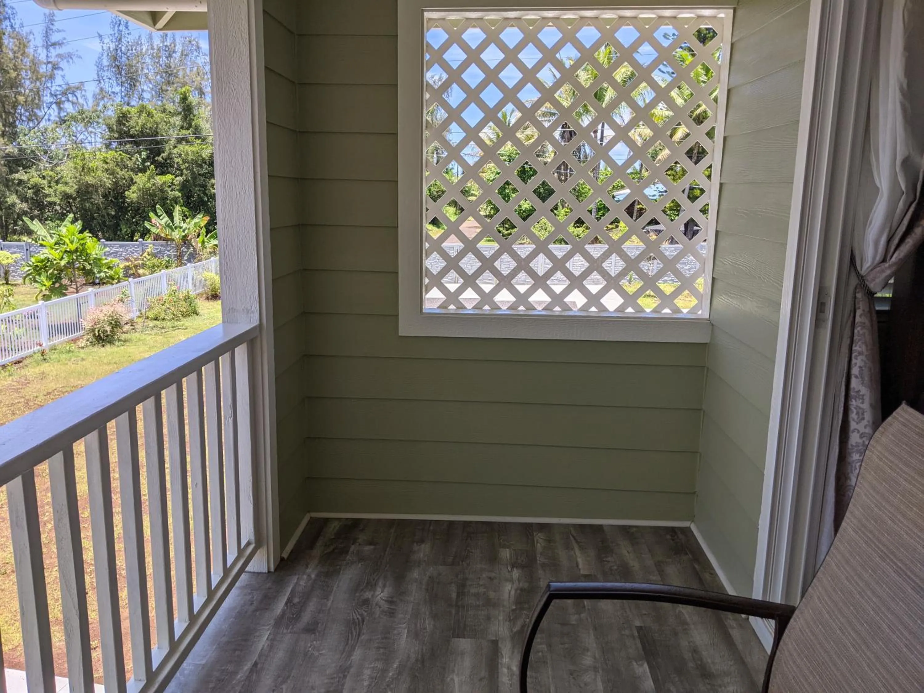 Balcony/Terrace in Ocean Breeze Inn
