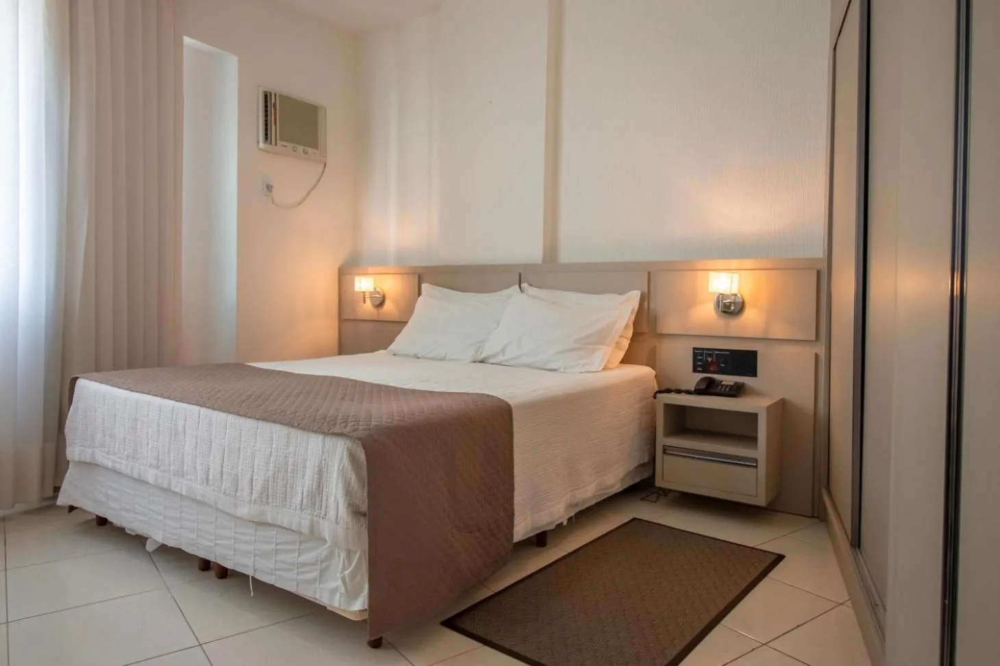 Bedroom, Bed in Hotel Ilha da Madeira