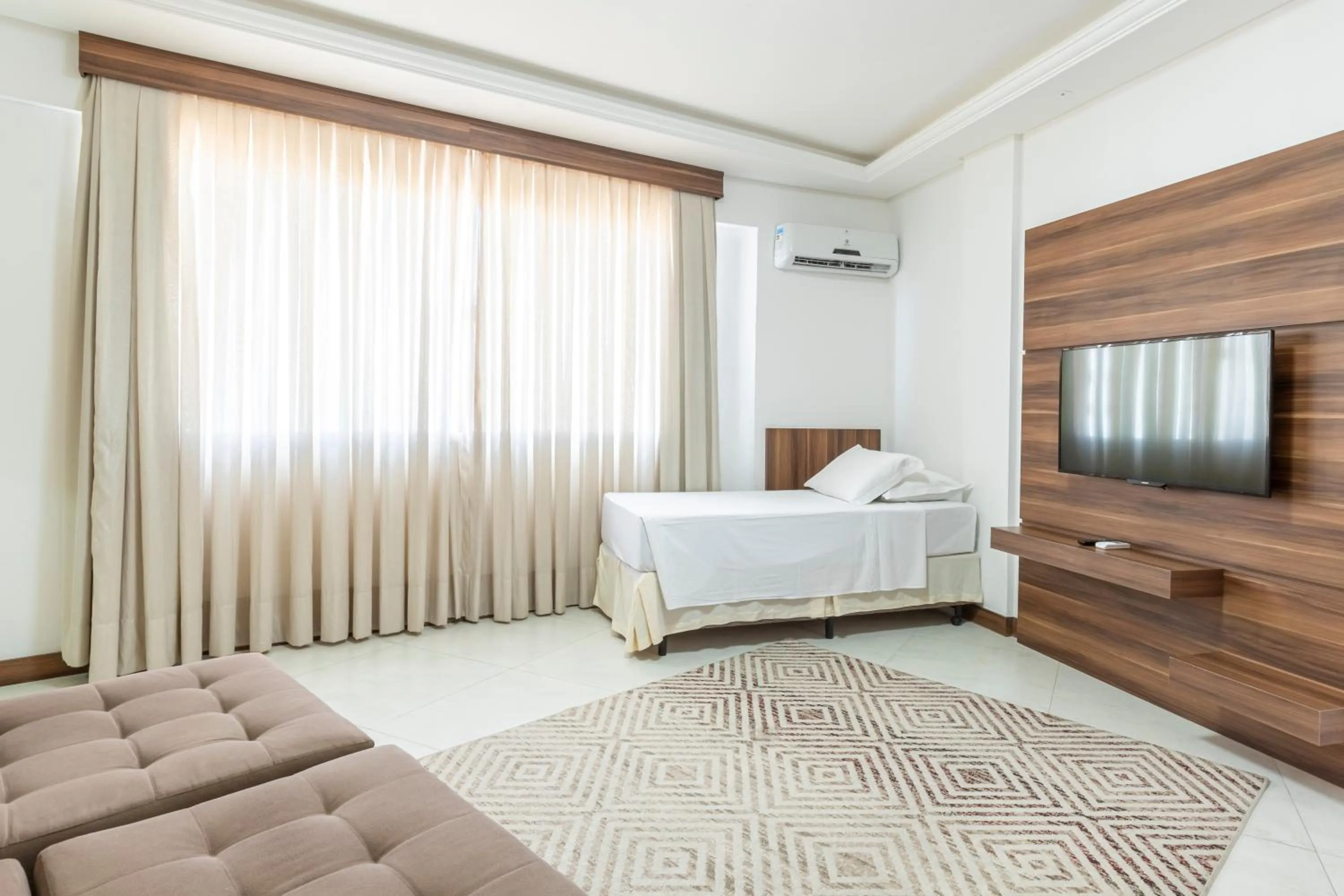 Bedroom, Bed in Hotel Ilha da Madeira