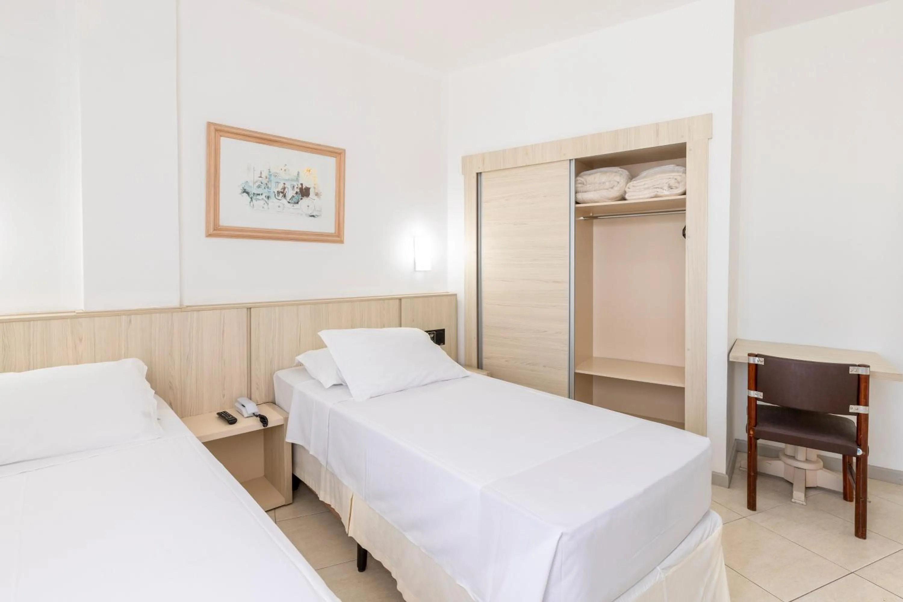 Bedroom, Bed in Hotel Ilha da Madeira