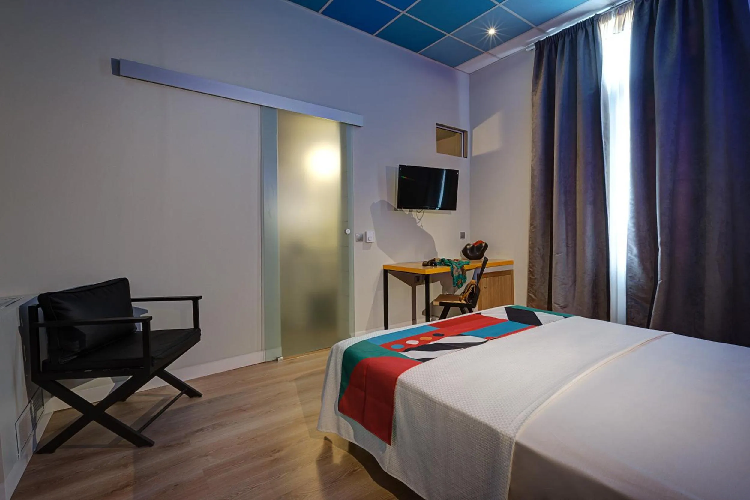 Bed in Colors Ladadika Thessaloniki