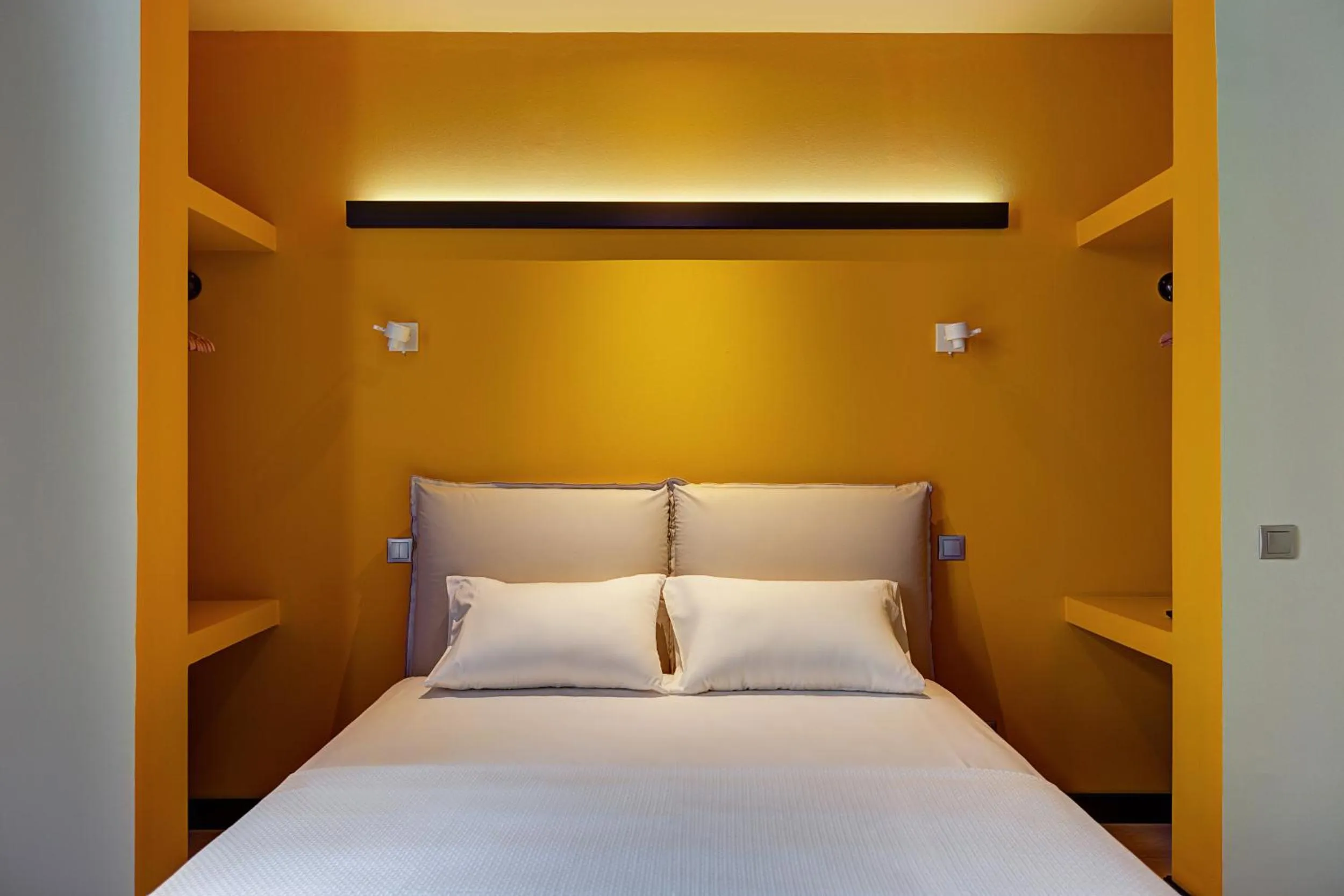 Bed in Colors Ladadika Thessaloniki