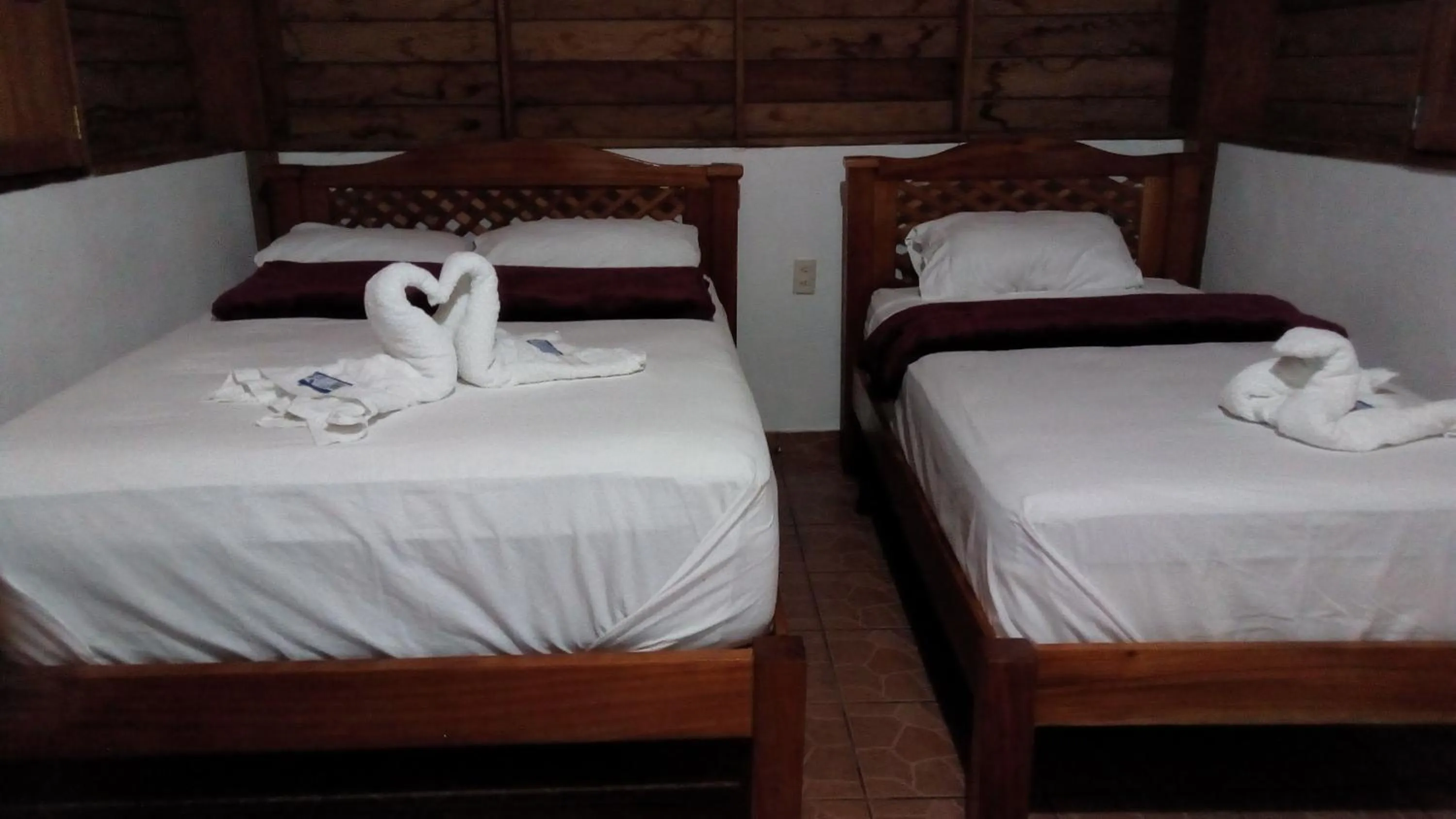 Property building, Bed in Ciudad de Las Rocas