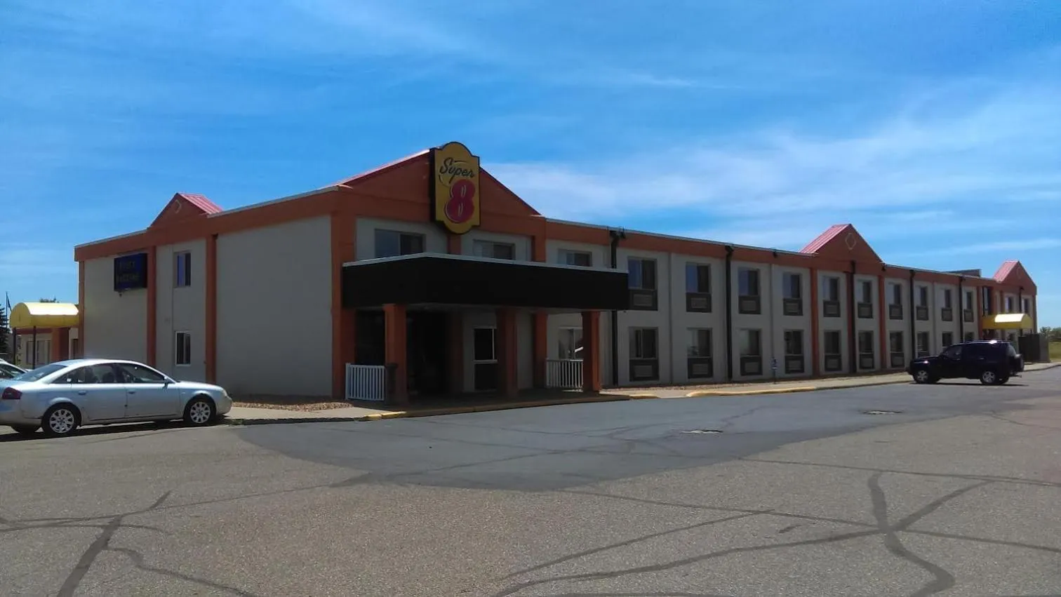 Property building in Super 8 by Wyndham Monticello