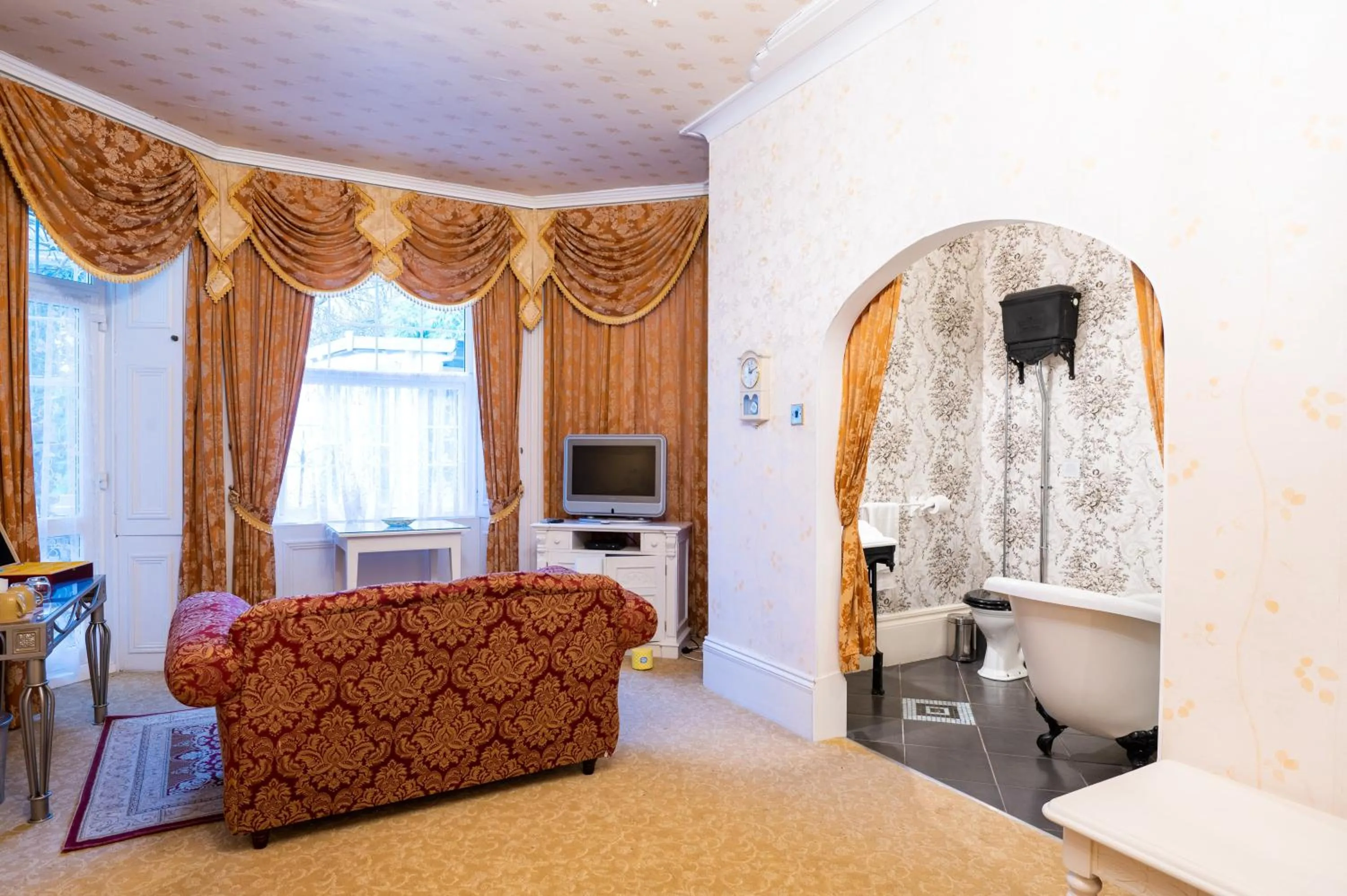 Bedroom in Enchanted Manor