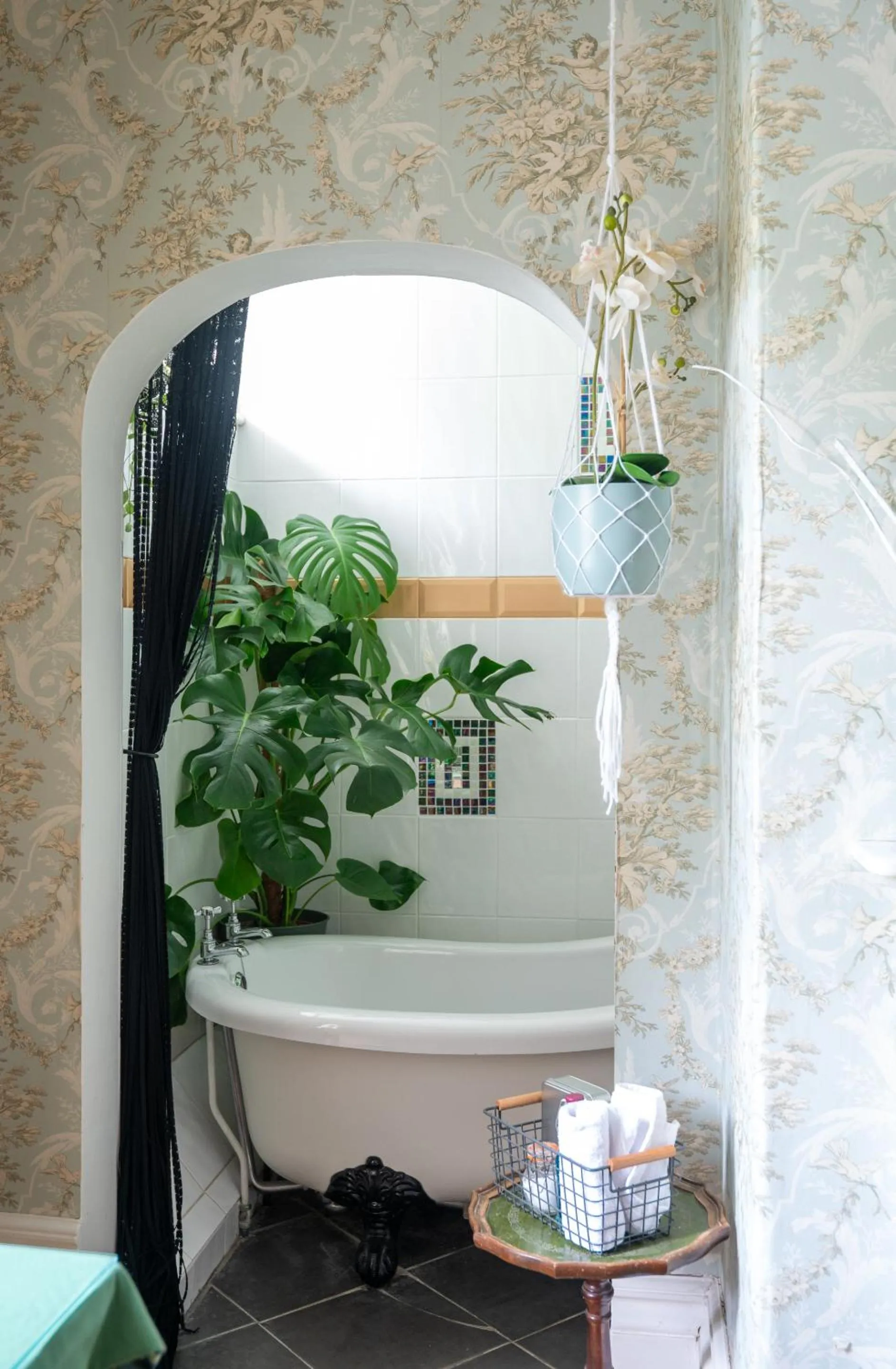 Bathroom in Enchanted Manor