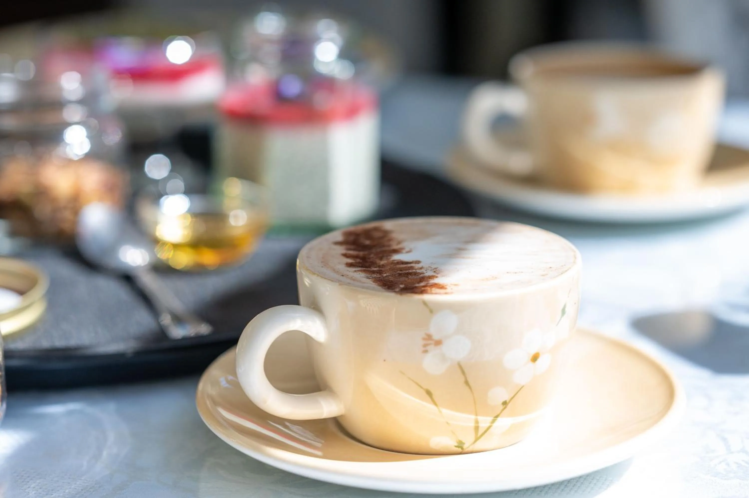 Food and drinks in Enchanted Manor