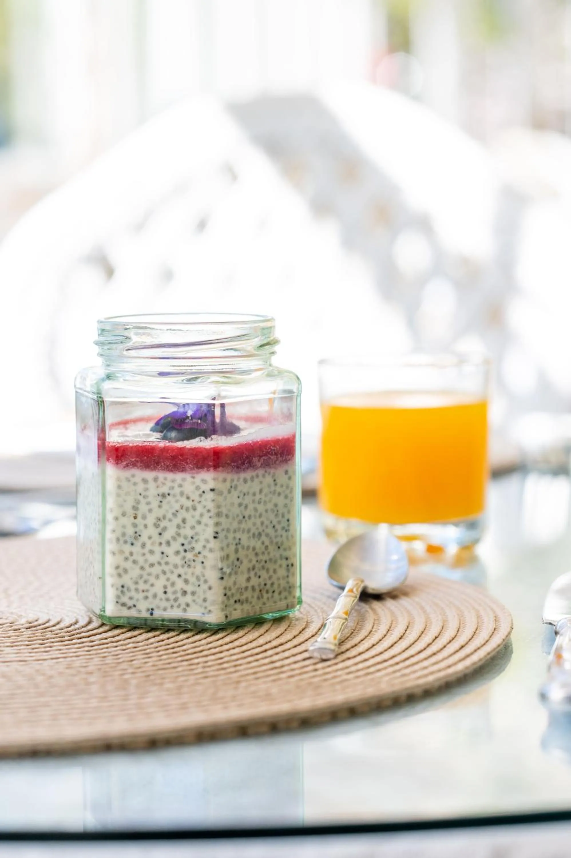 Food and drinks in Enchanted Manor